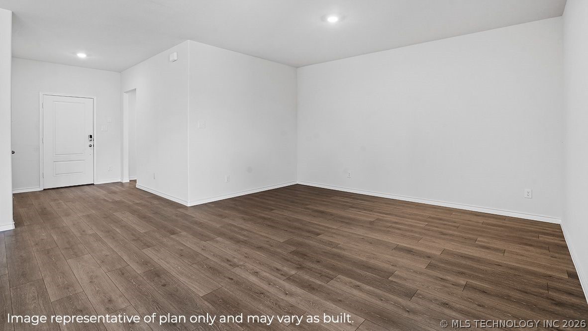 15555 S 36th East Avenue S Property Photo 10