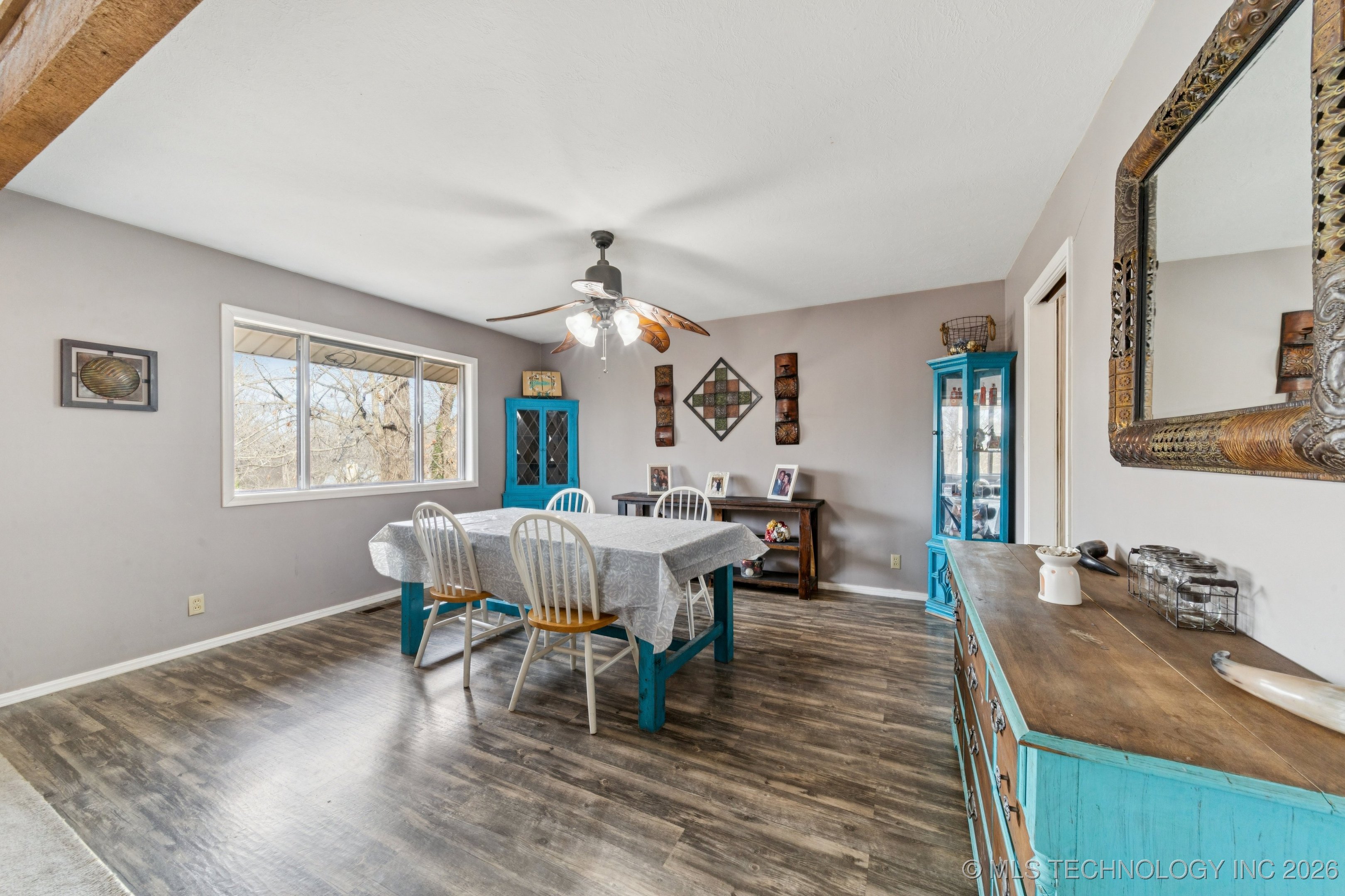 1808 S Skyline Place Property Photo 12