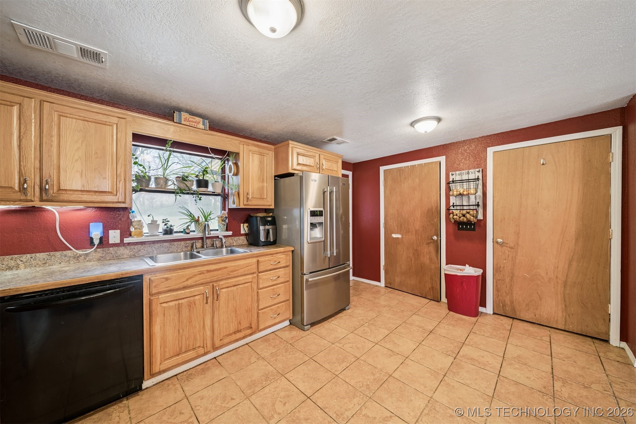 1516 W Kiowa Street Property Photo 7