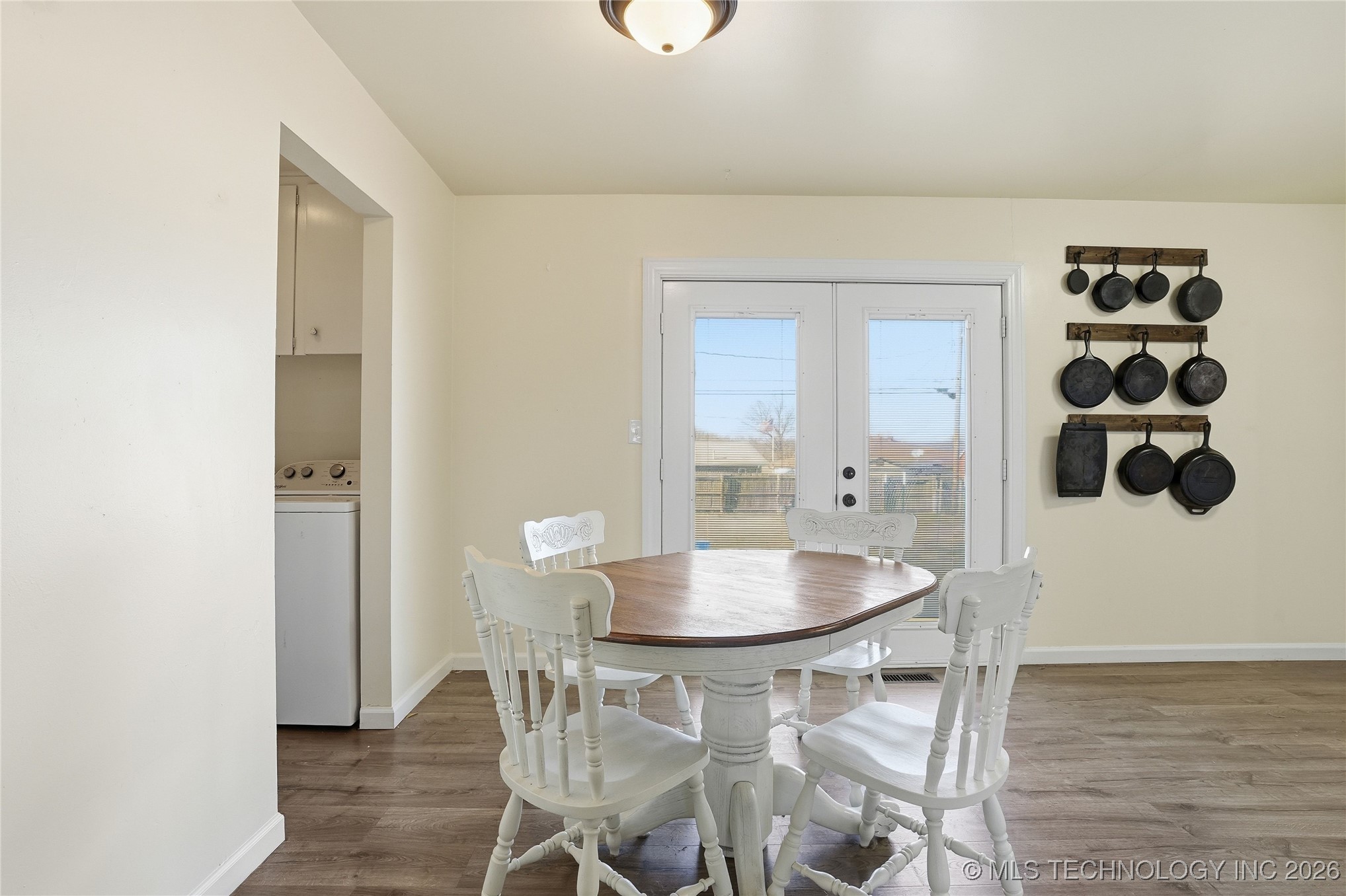 105 W 32nd Street Property Photo 11