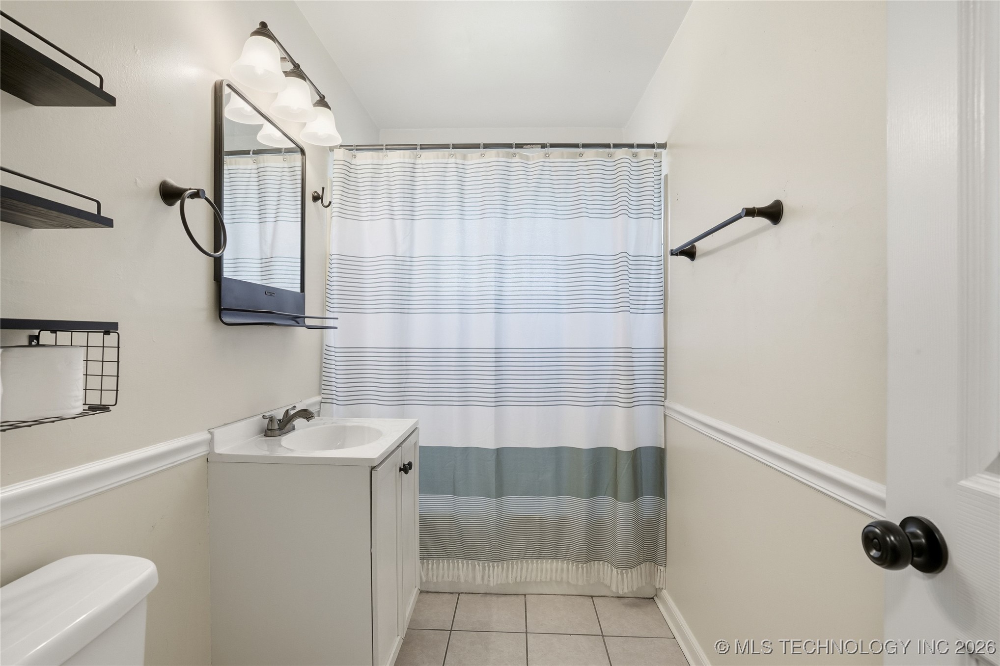 105 W 32nd Street Property Photo 27