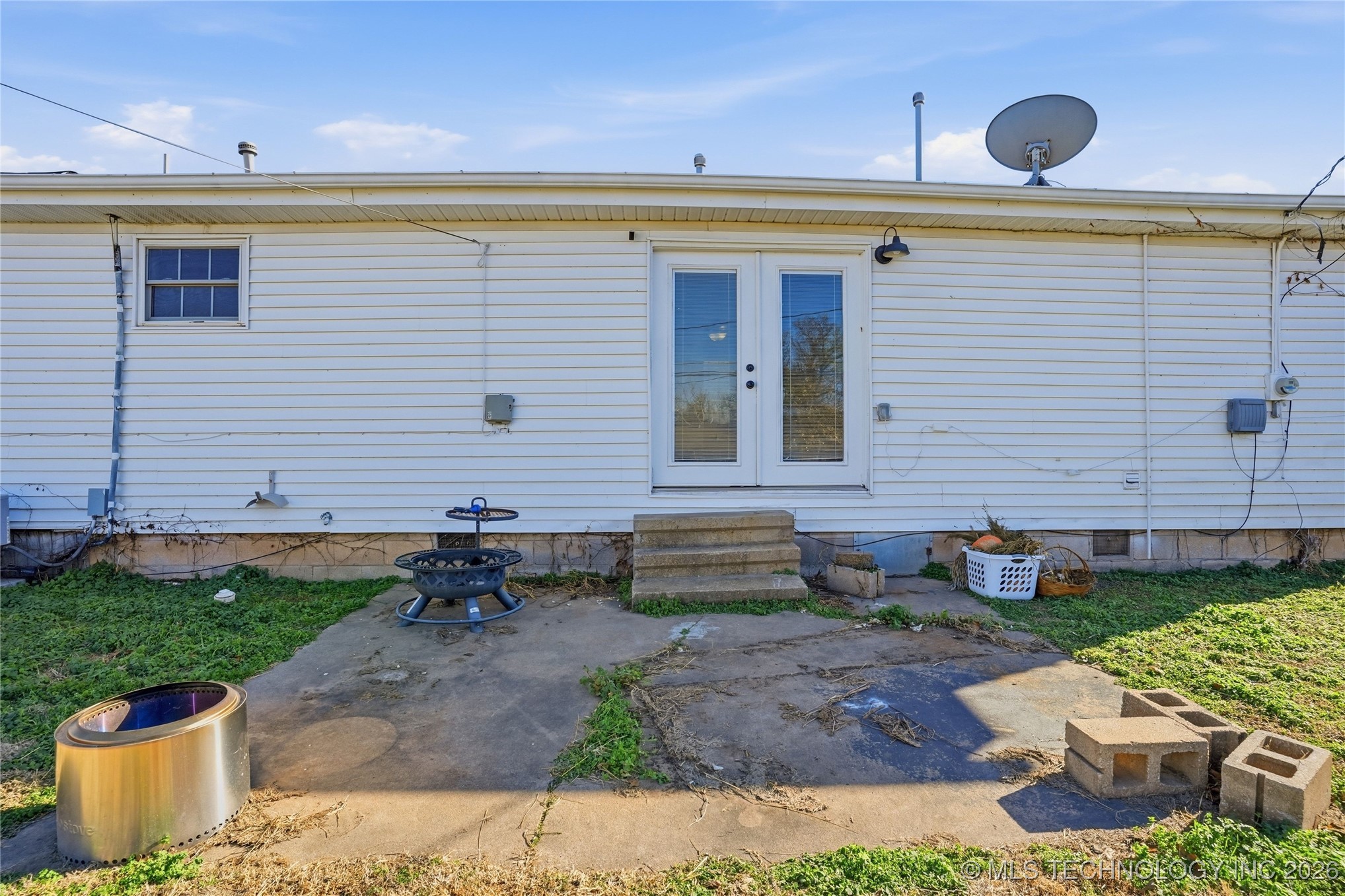 105 W 32nd Street Property Photo 36