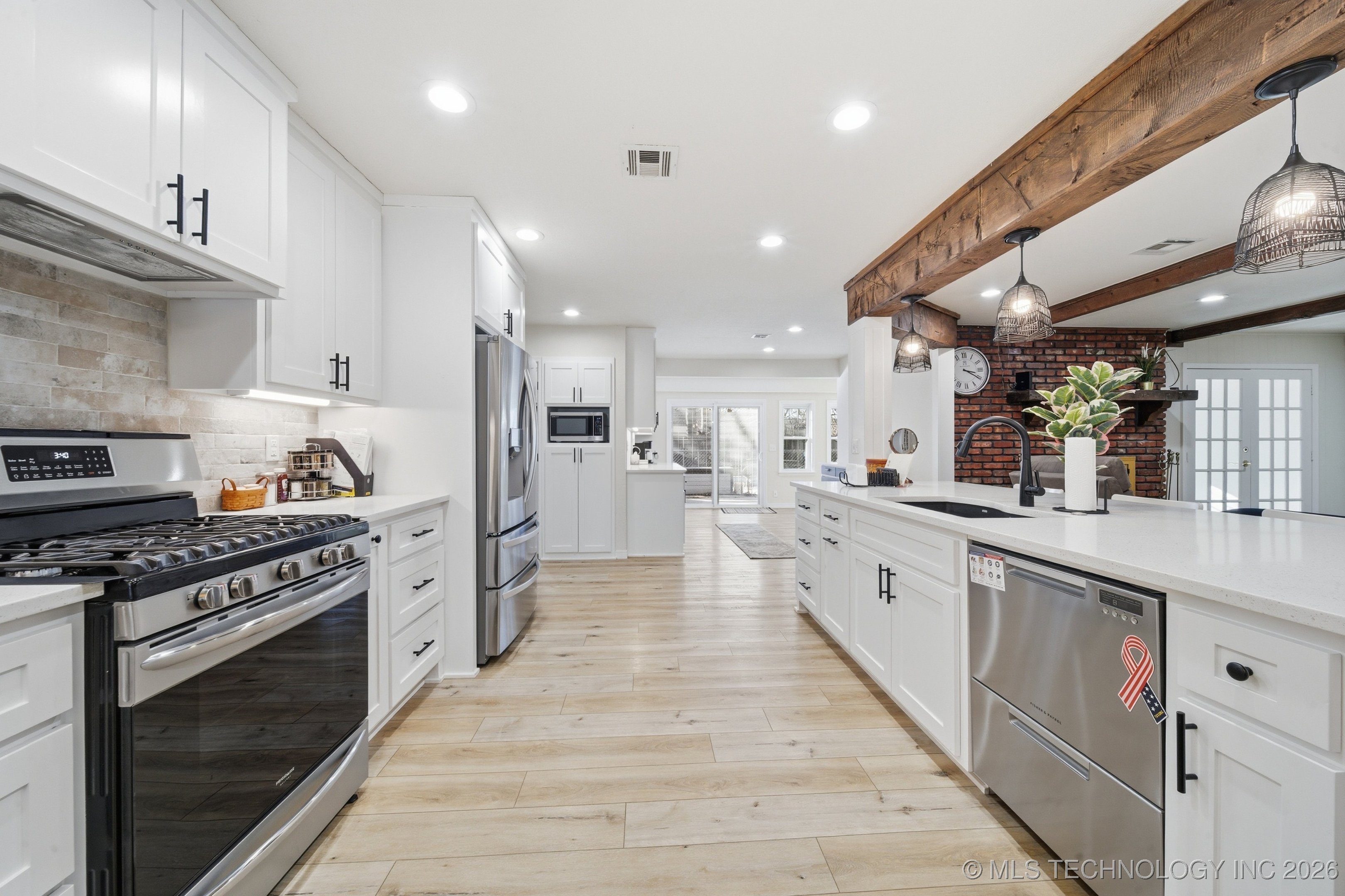 4120 S Juniper Avenue Property Photo 15