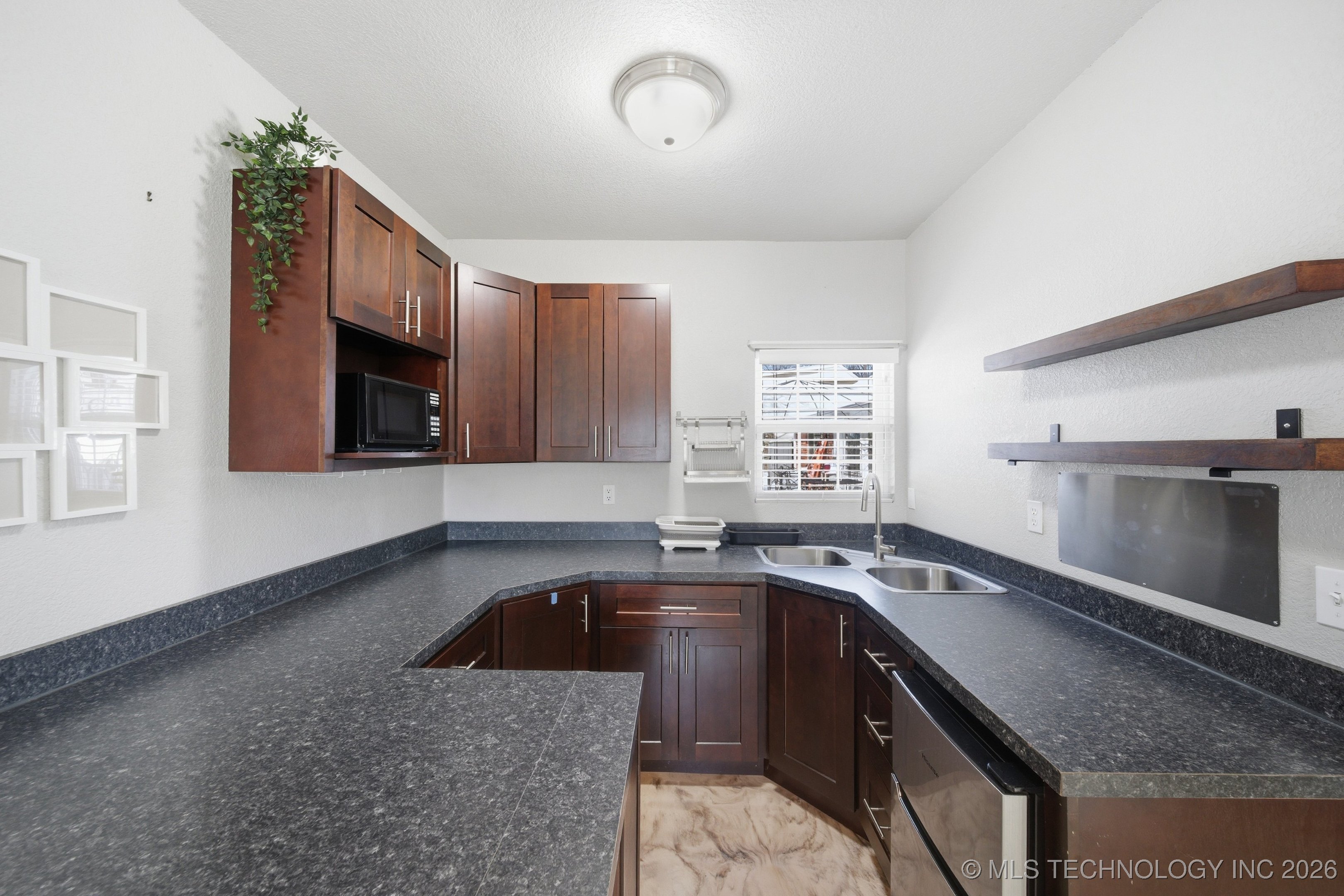 4120 S Juniper Avenue Property Photo 53