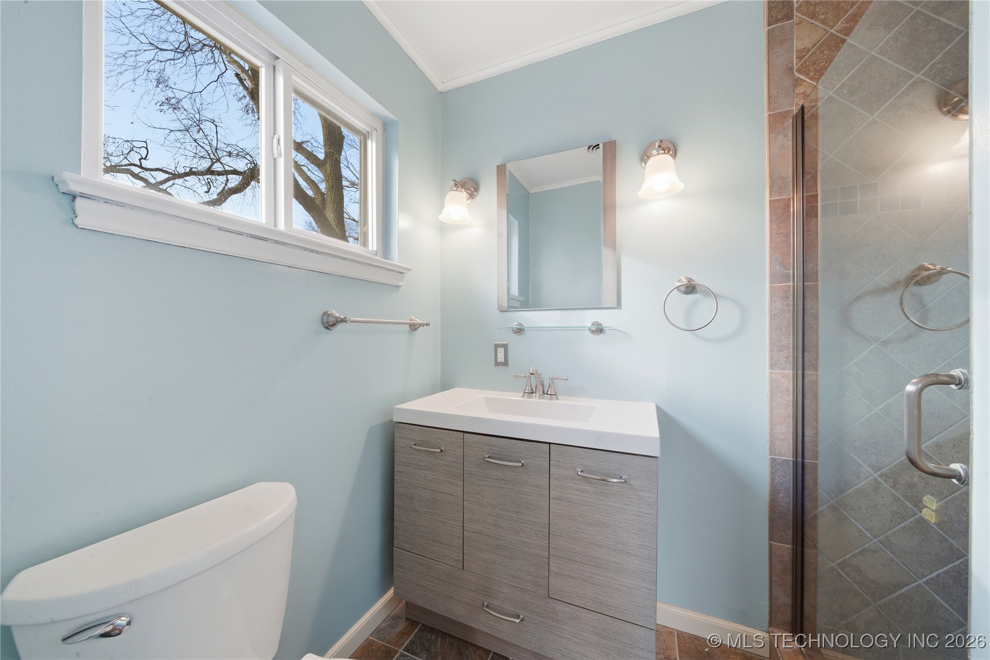 1742 E 61st Place Property Photo 19