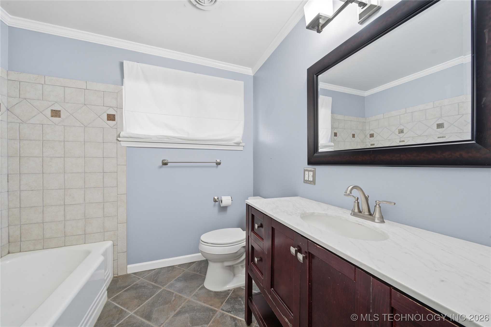 1742 E 61st Place Property Photo 23