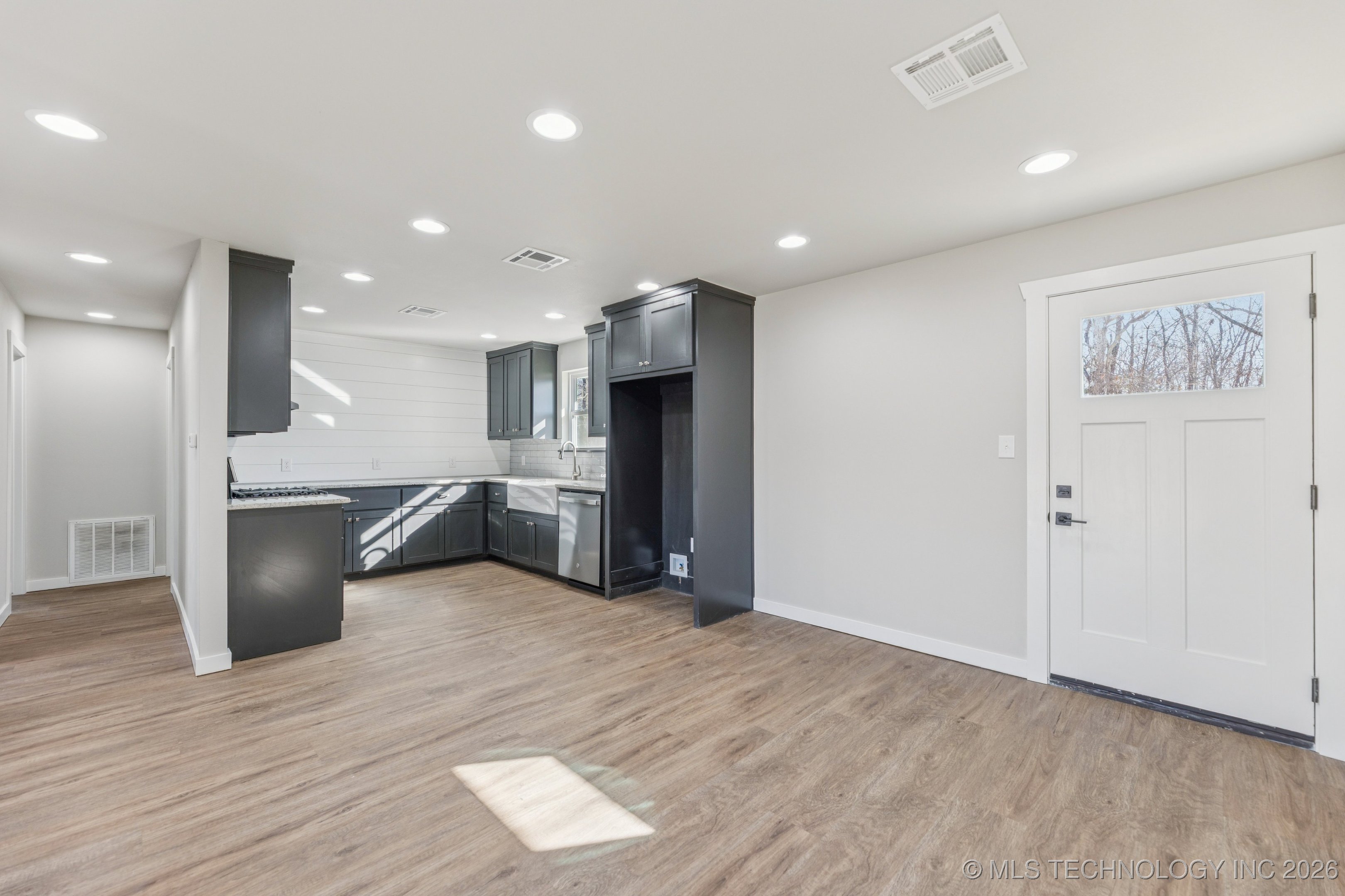 14380 S 246th West Place Property Photo 9