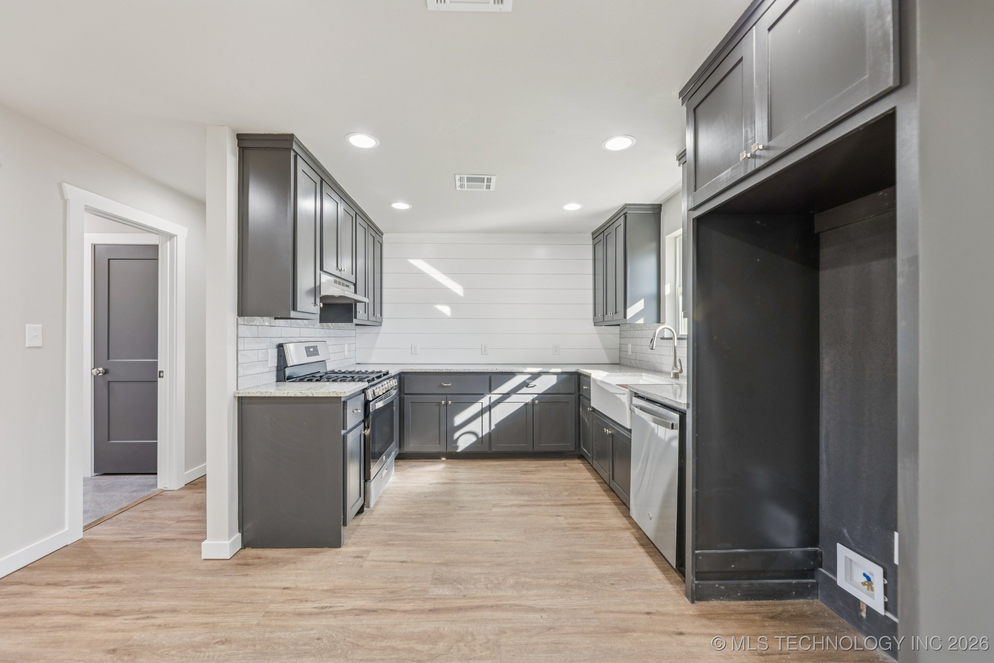 14380 S 246th West Place Property Photo 10