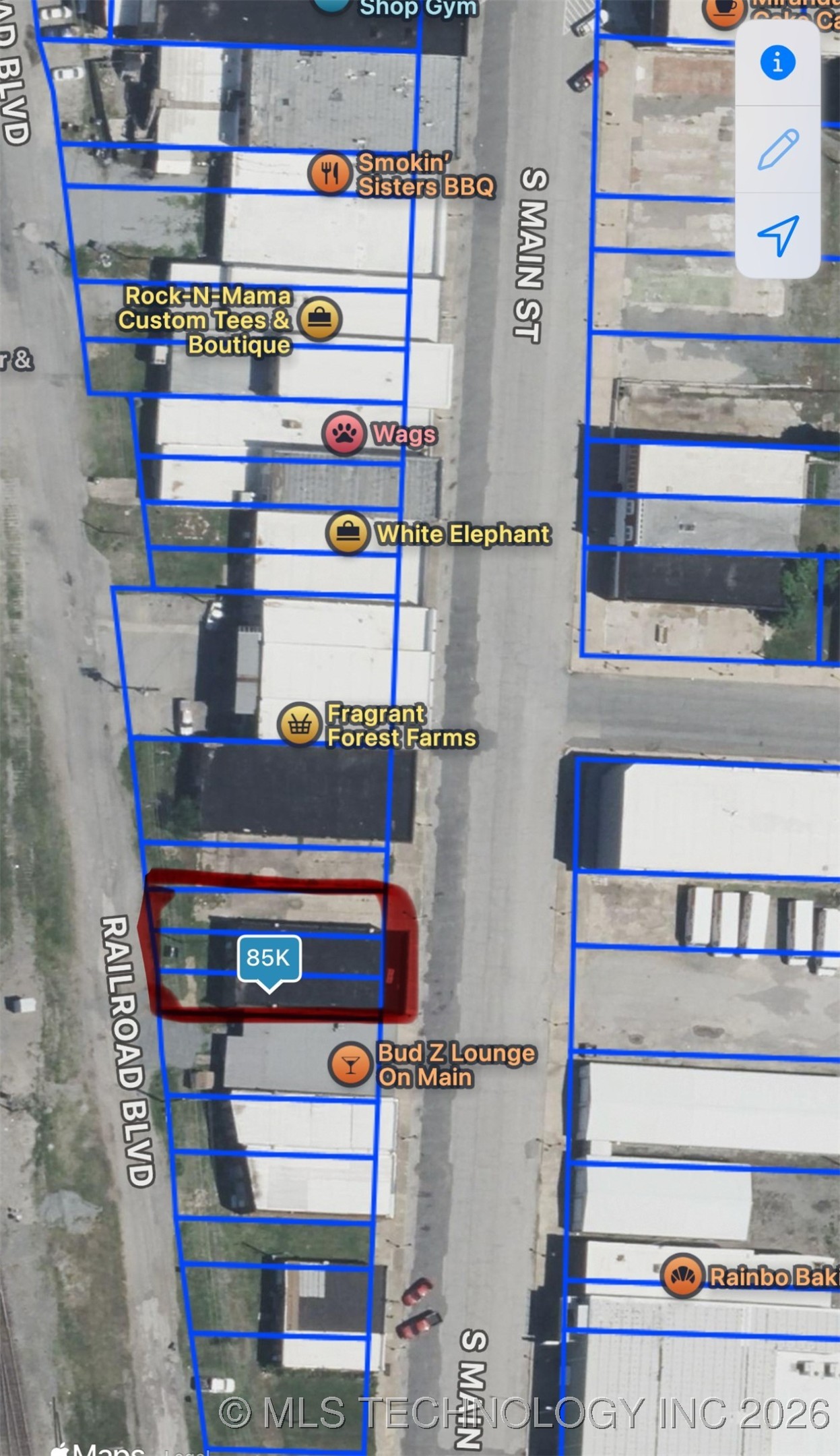 218 S Main Street Property Photo 3