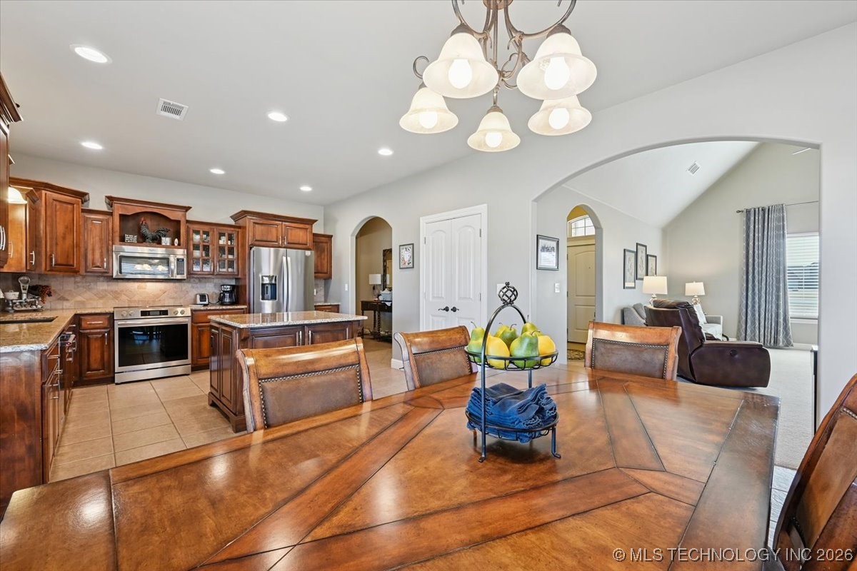 24383 E 145th Street S Property Photo 16