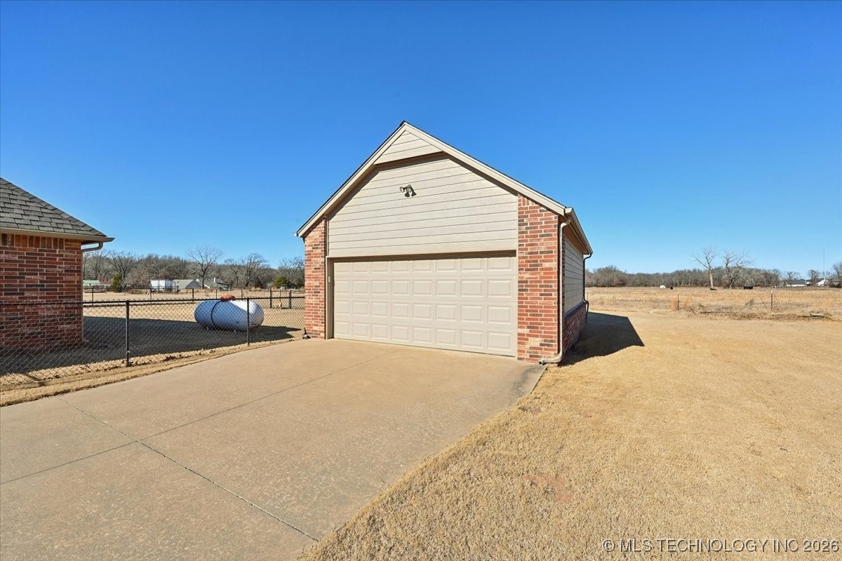 24383 E 145th Street S Property Photo 44