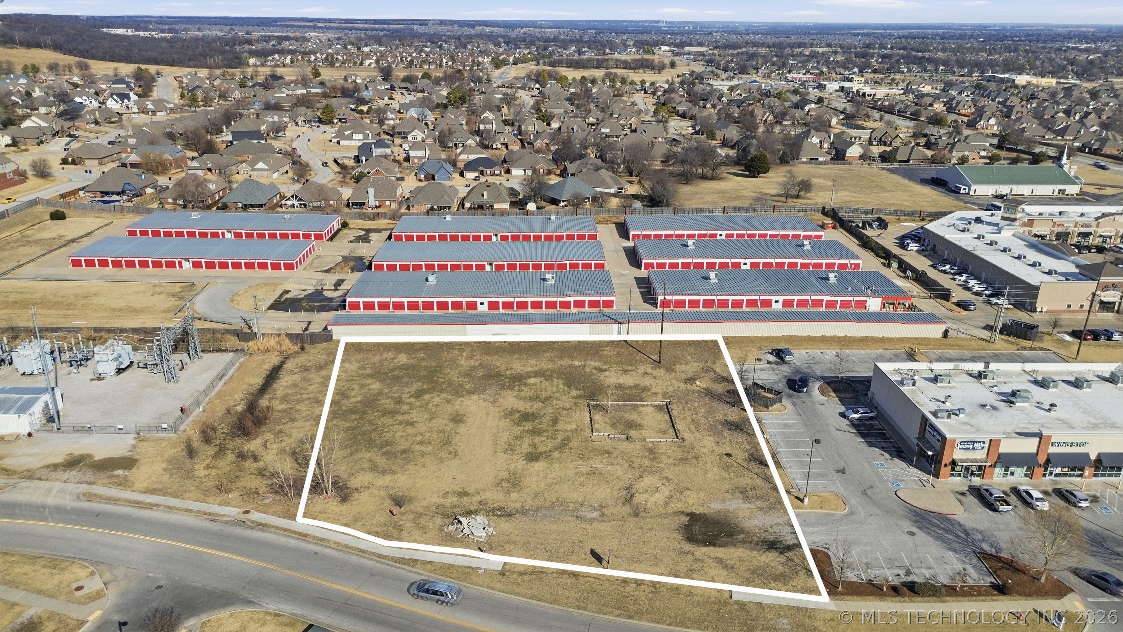 800 E Hillside Drive Property Photo 1