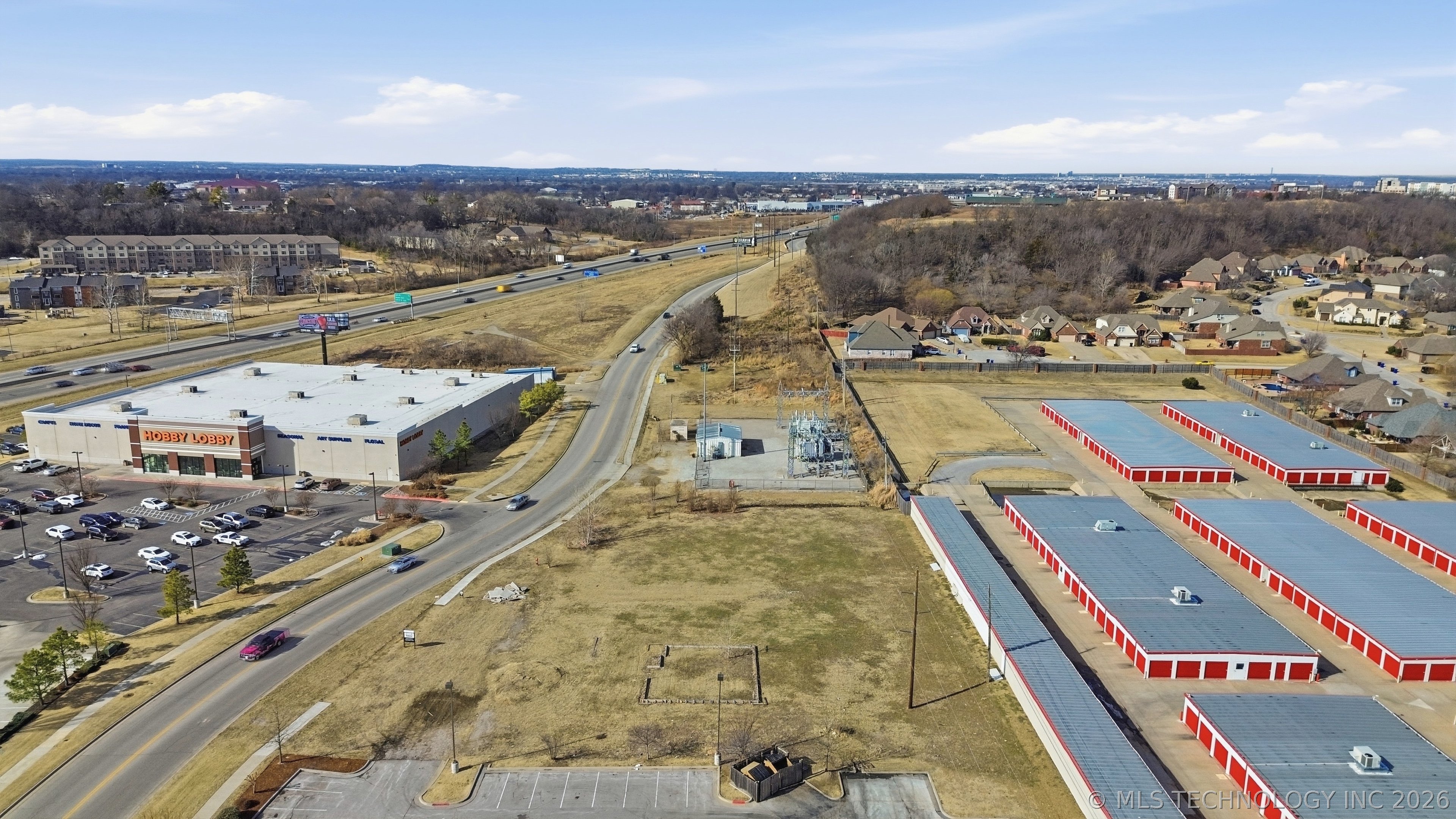 800 E Hillside Drive Property Photo 8