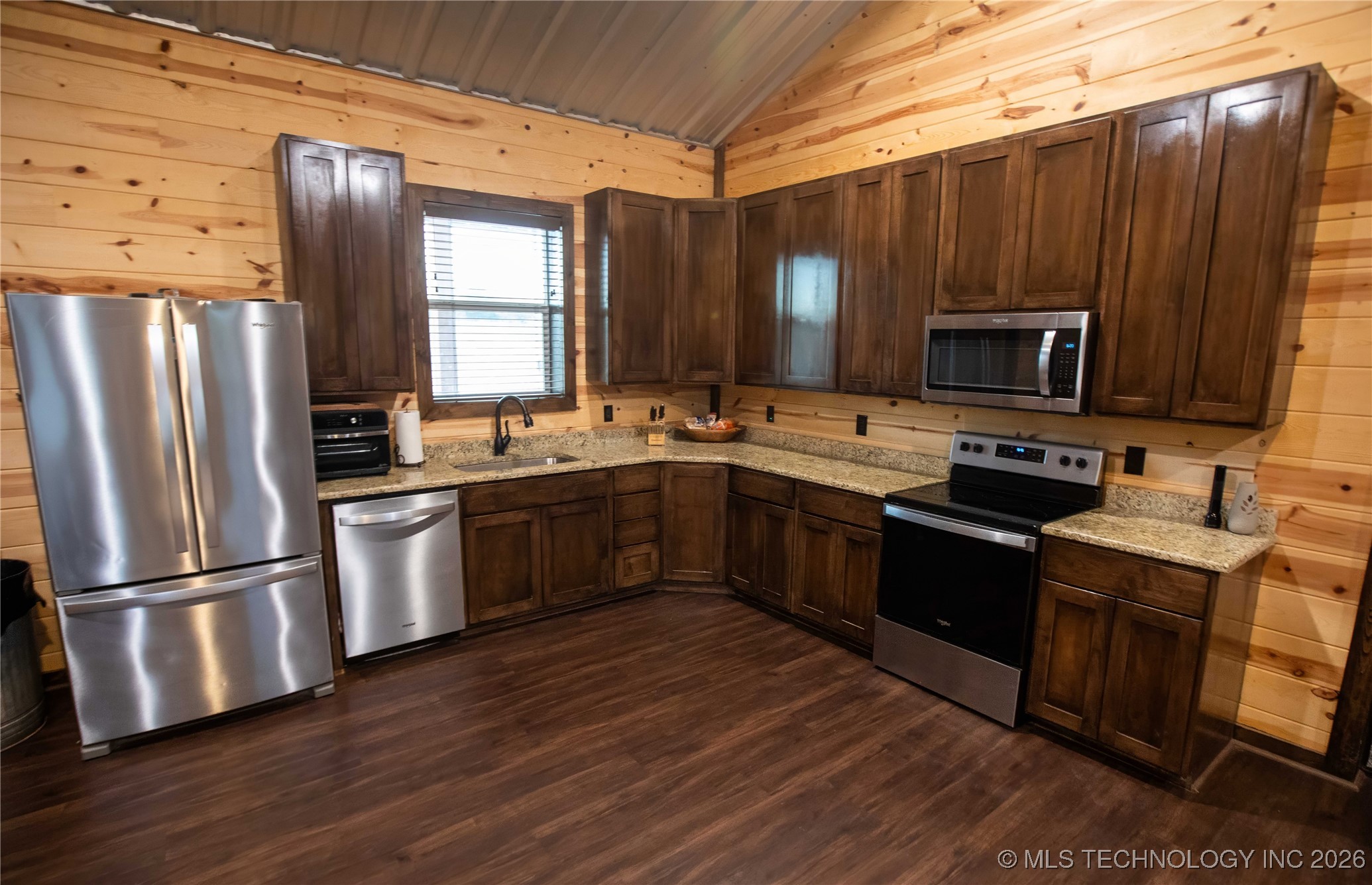 35998 Sacred Heart Road Property Photo 43