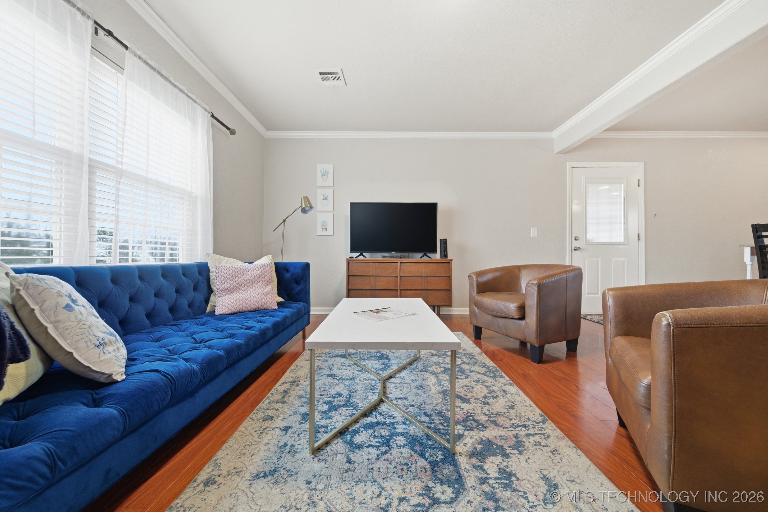 1321 S Quebec Avenue Property Photo 6