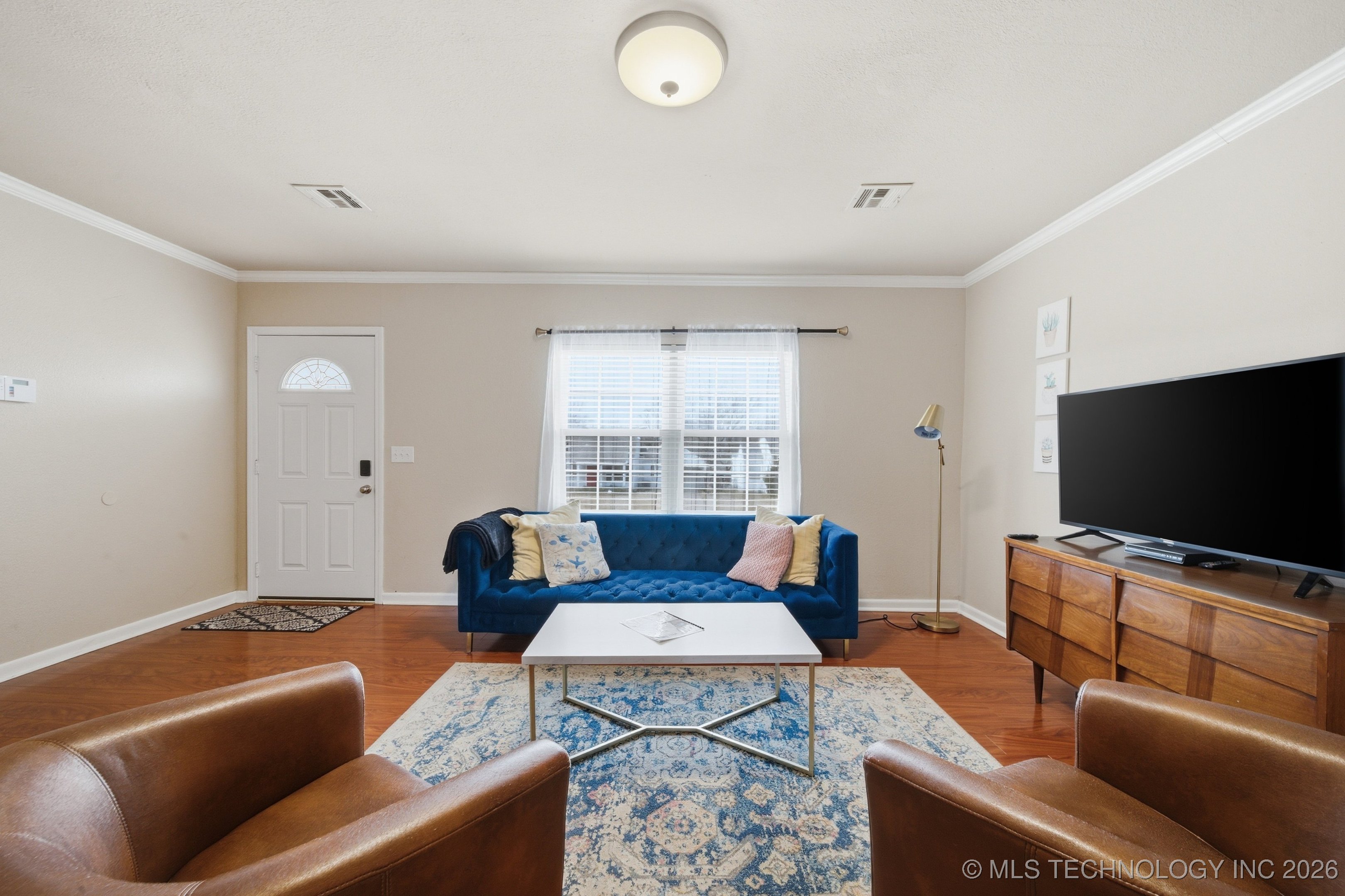 1321 S Quebec Avenue Property Photo 8