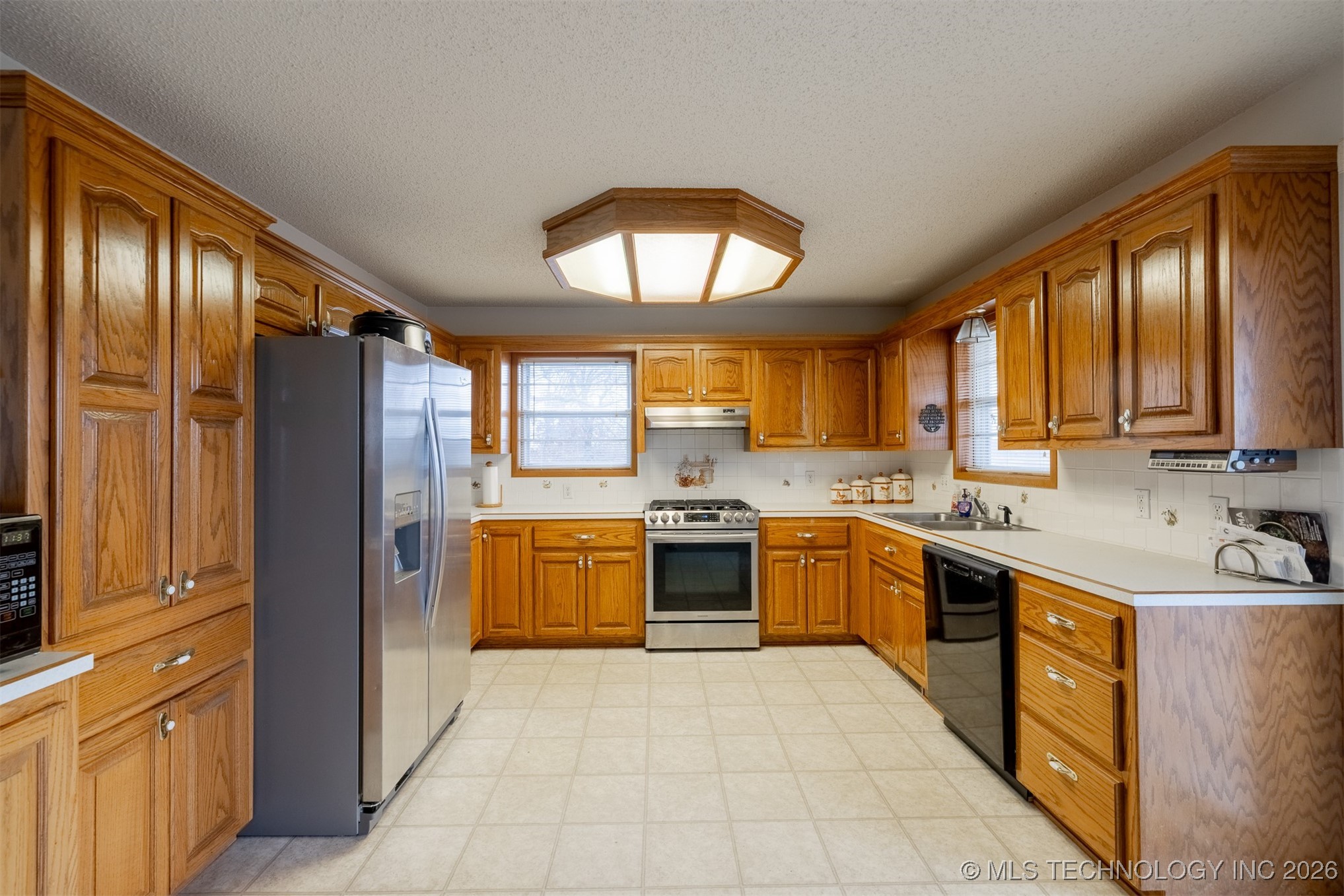 466821 E 1090 Road Property Photo 24