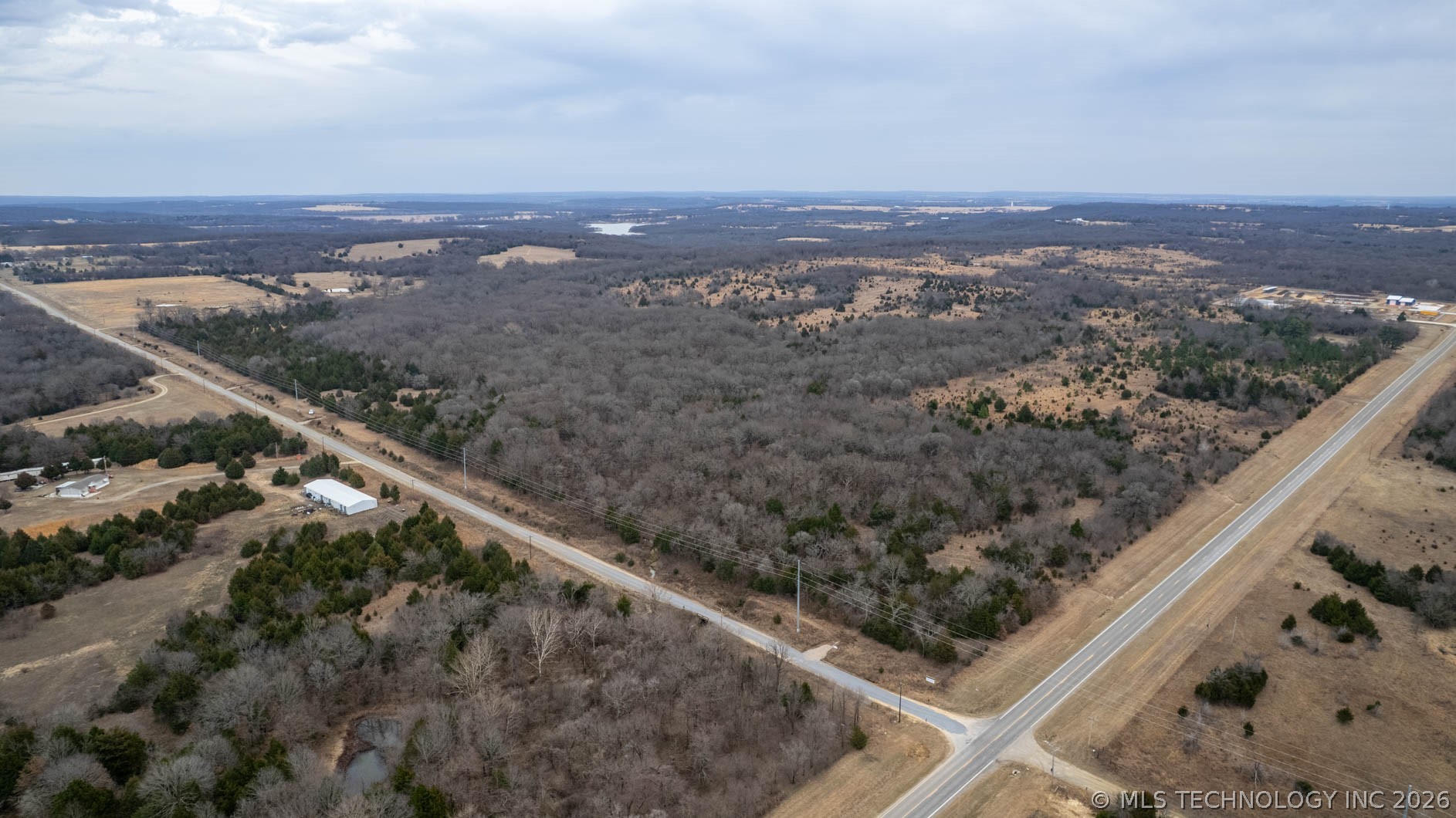 1 E 1180 Road Property Photo 12