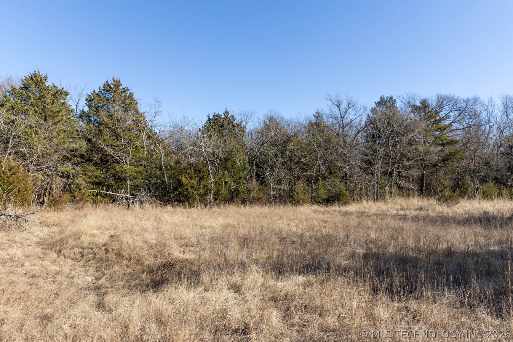 1 E 1180 Road Property Photo 26