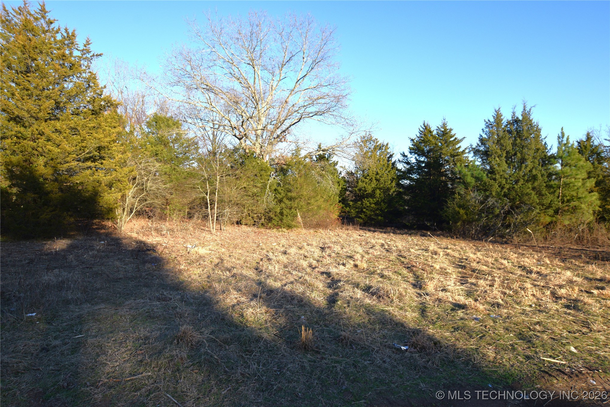 475531 E 1050 Road Property Photo 3