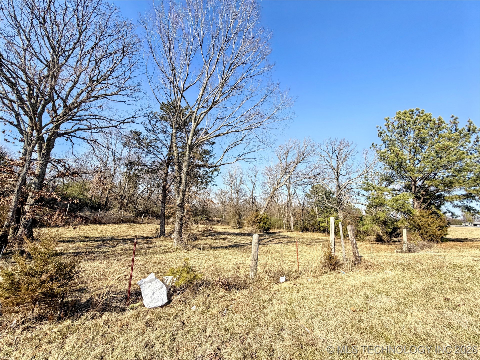 451440 E 990 Road Property Photo 15