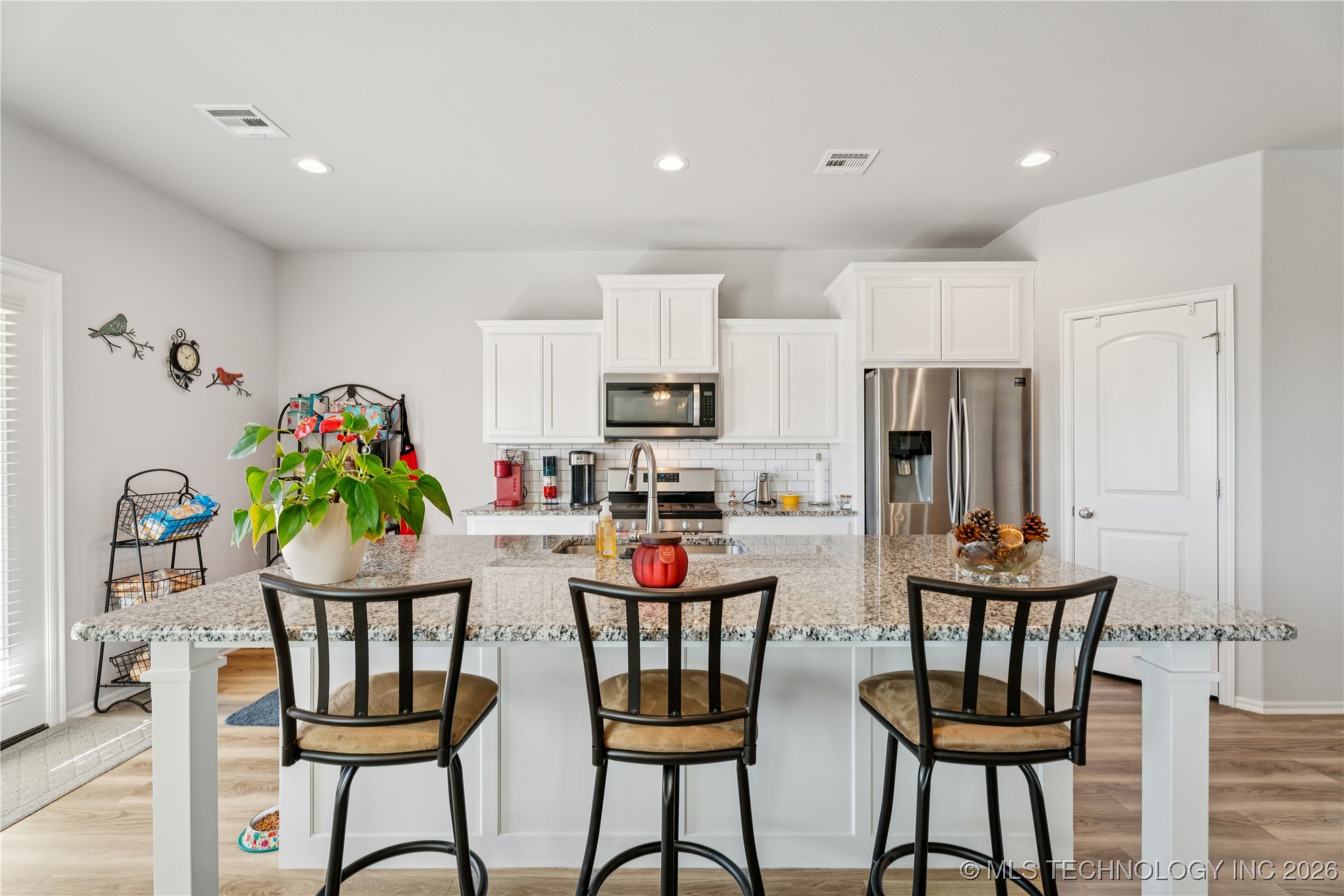 6250 S 317th East Avenue Property Photo 5