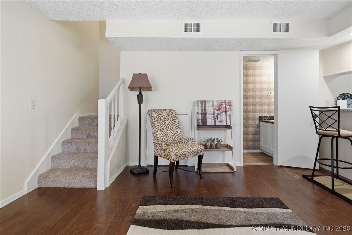 2433 E 87th Street 285 Property Photo 2