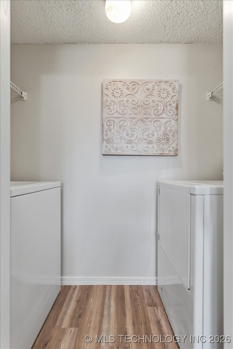 2433 E 87th Street 285 Property Photo 10