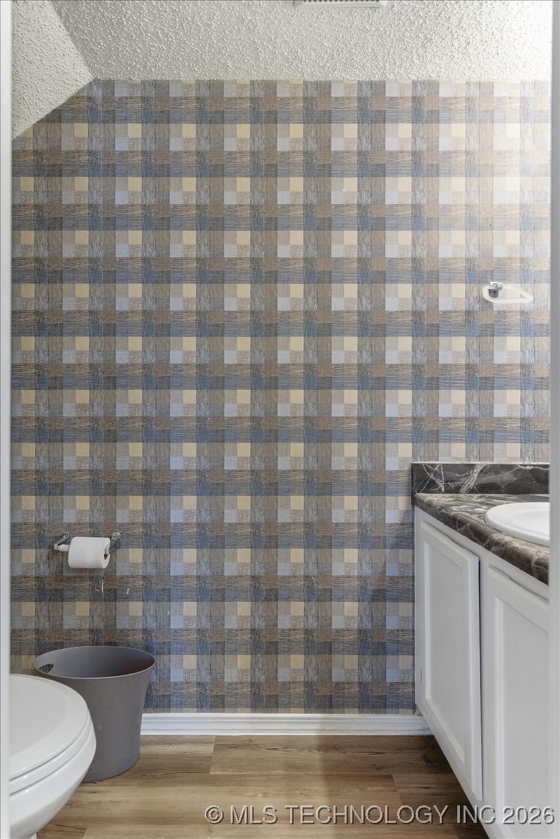 2433 E 87th Street 285 Property Photo 11