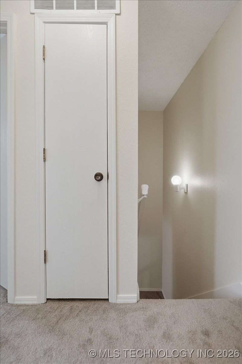 2433 E 87th Street 285 Property Photo 13