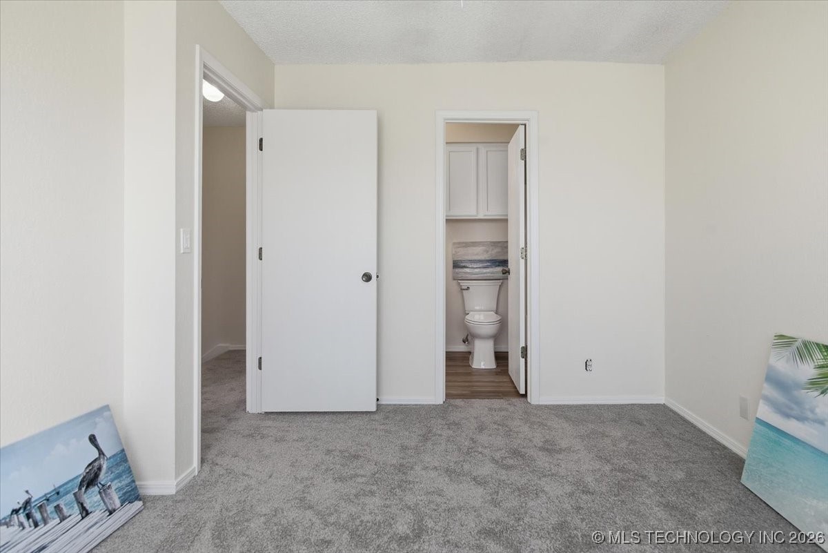 2433 E 87th Street 285 Property Photo 17