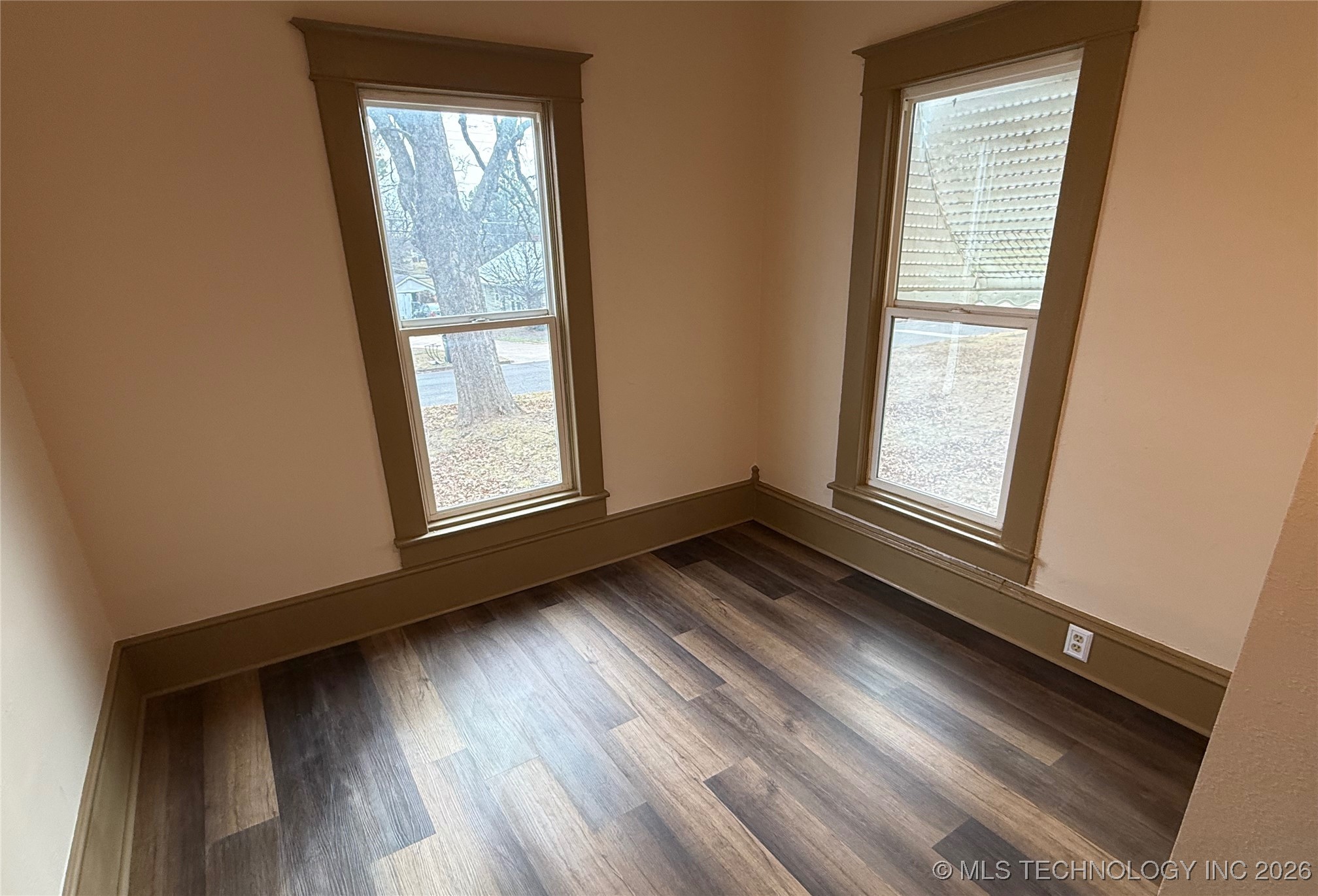 611 Goingsnake Property Photo 20