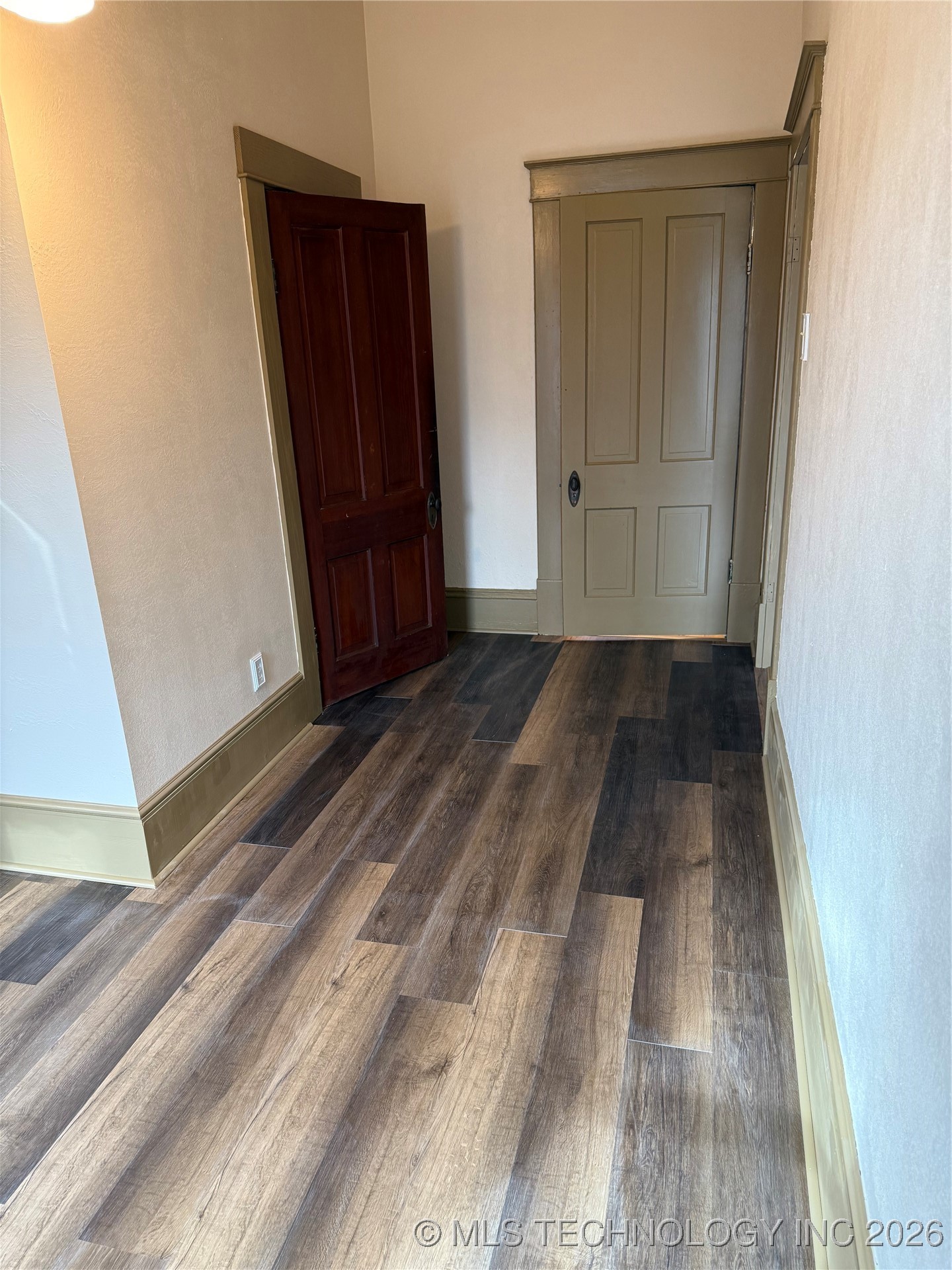 611 Goingsnake Property Photo 27