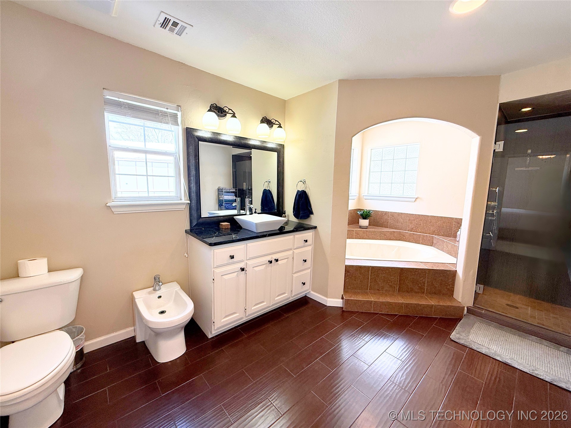 13411 S 125th East Avenue Property Photo 16