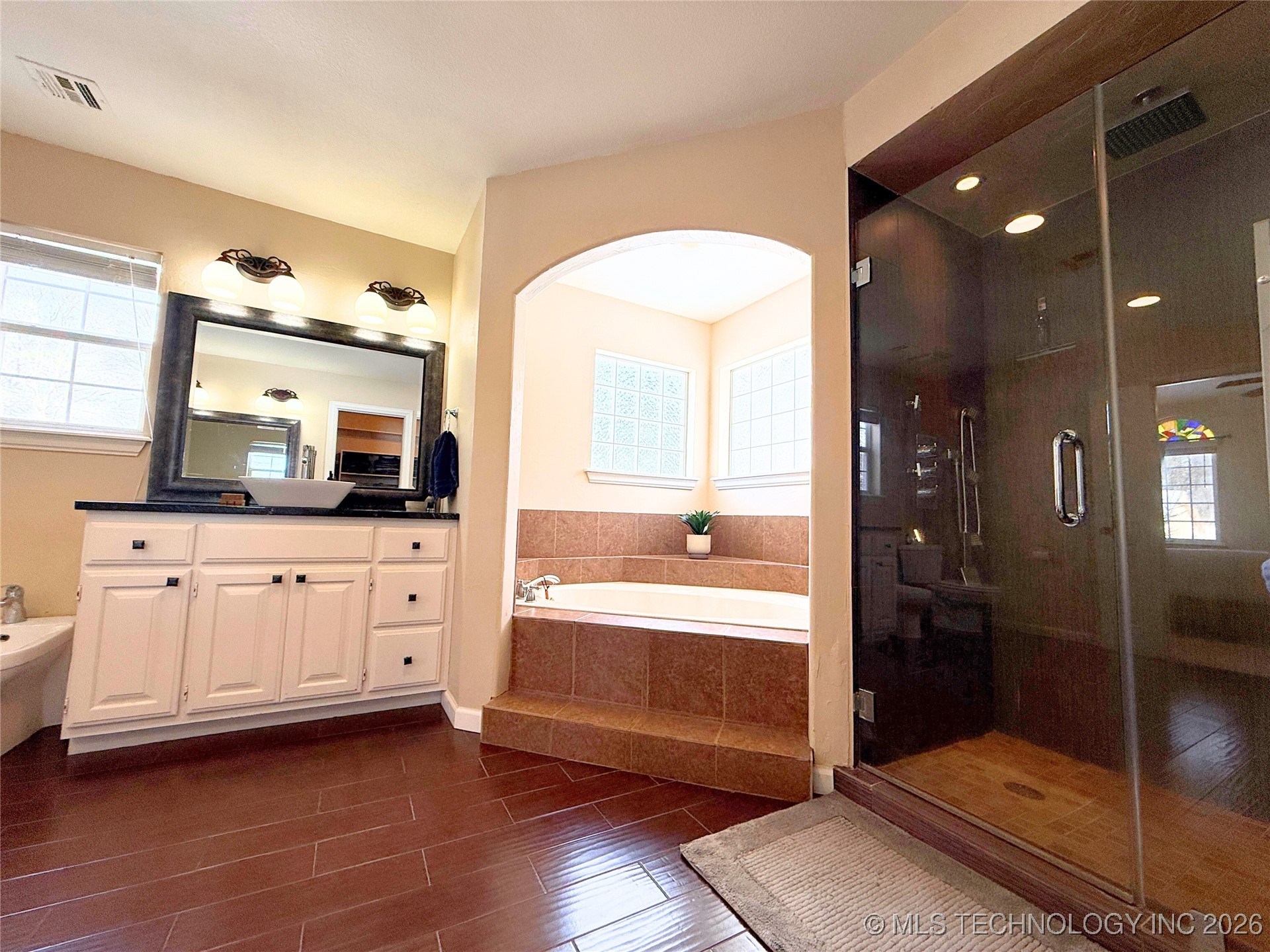 13411 S 125th East Avenue Property Photo 18