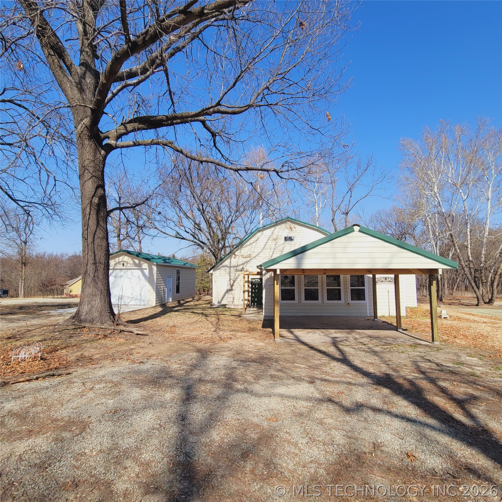 23 Falcon Nest Road Falcon Cove 2 Property Photo 2