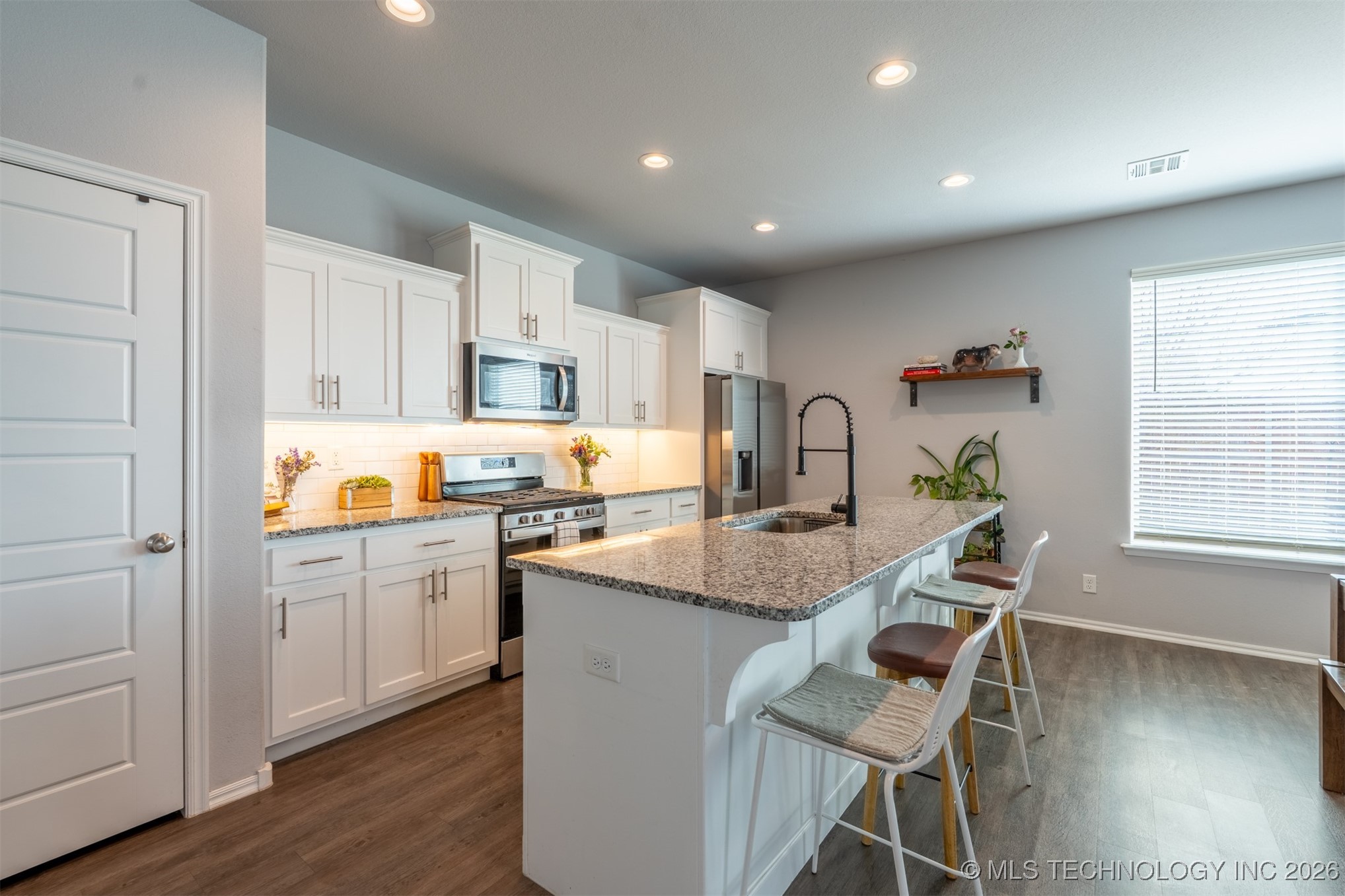 8897 S 256th East Place Property Photo 11