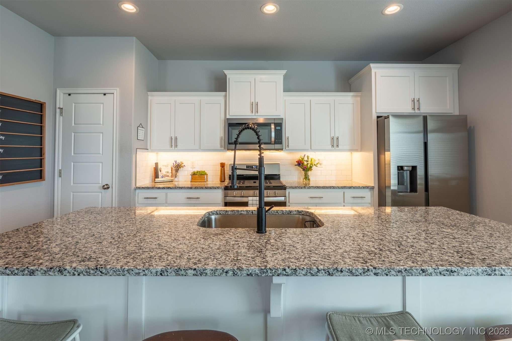 8897 S 256th East Place Property Photo 14