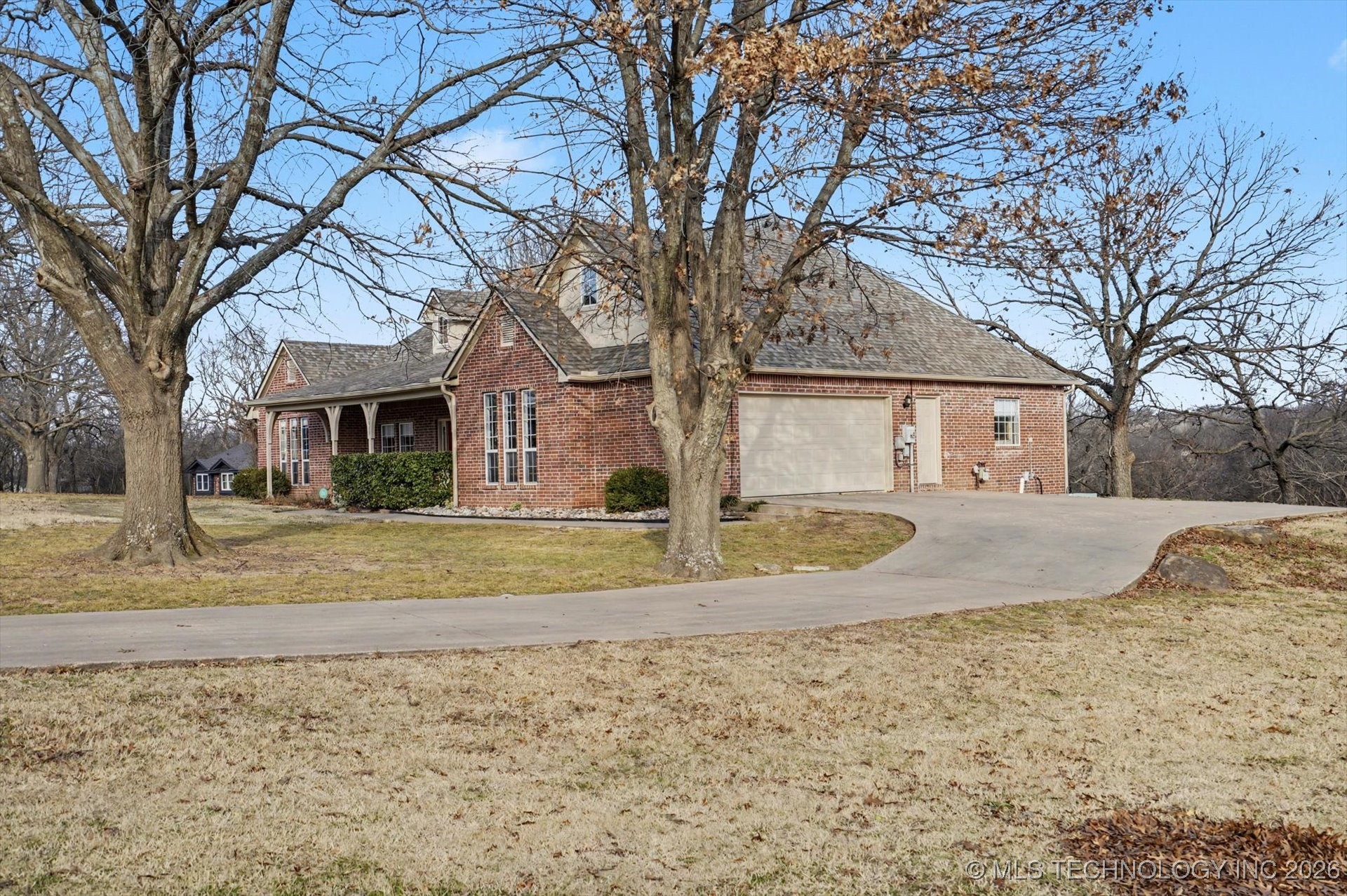 18019 E Brady Street Property Photo 3