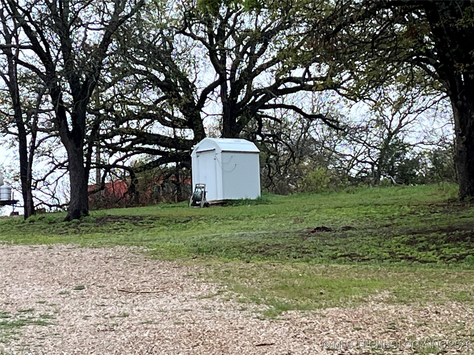 10778 Hideaway Lane Property Photo 4