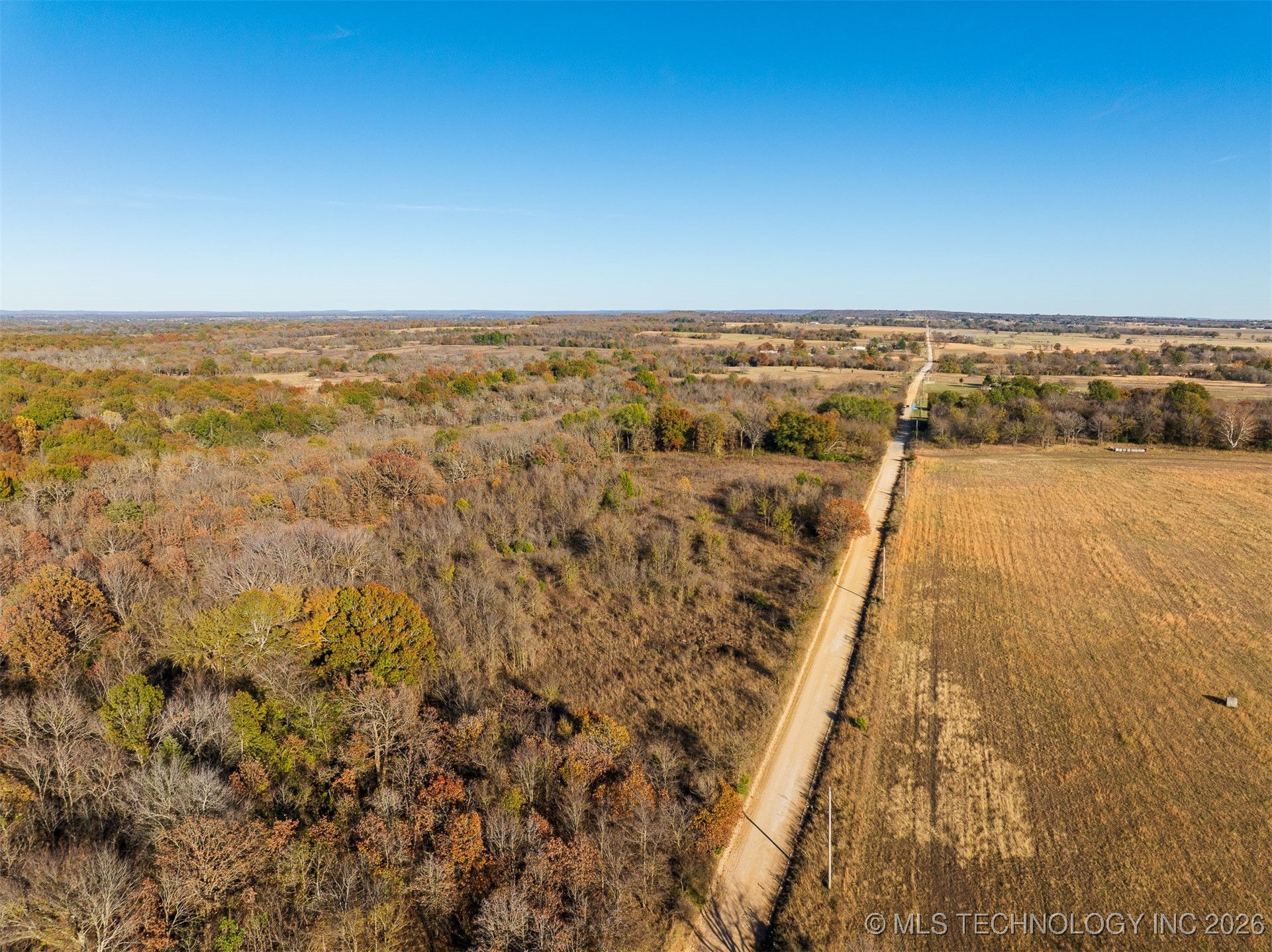 1 E 1020 Road Property Photo 14