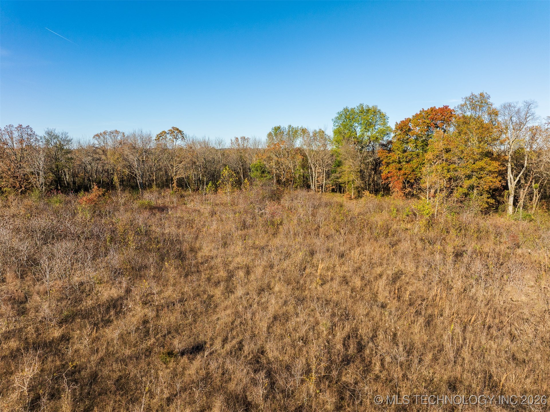 1 E 1020 Road Property Photo 16