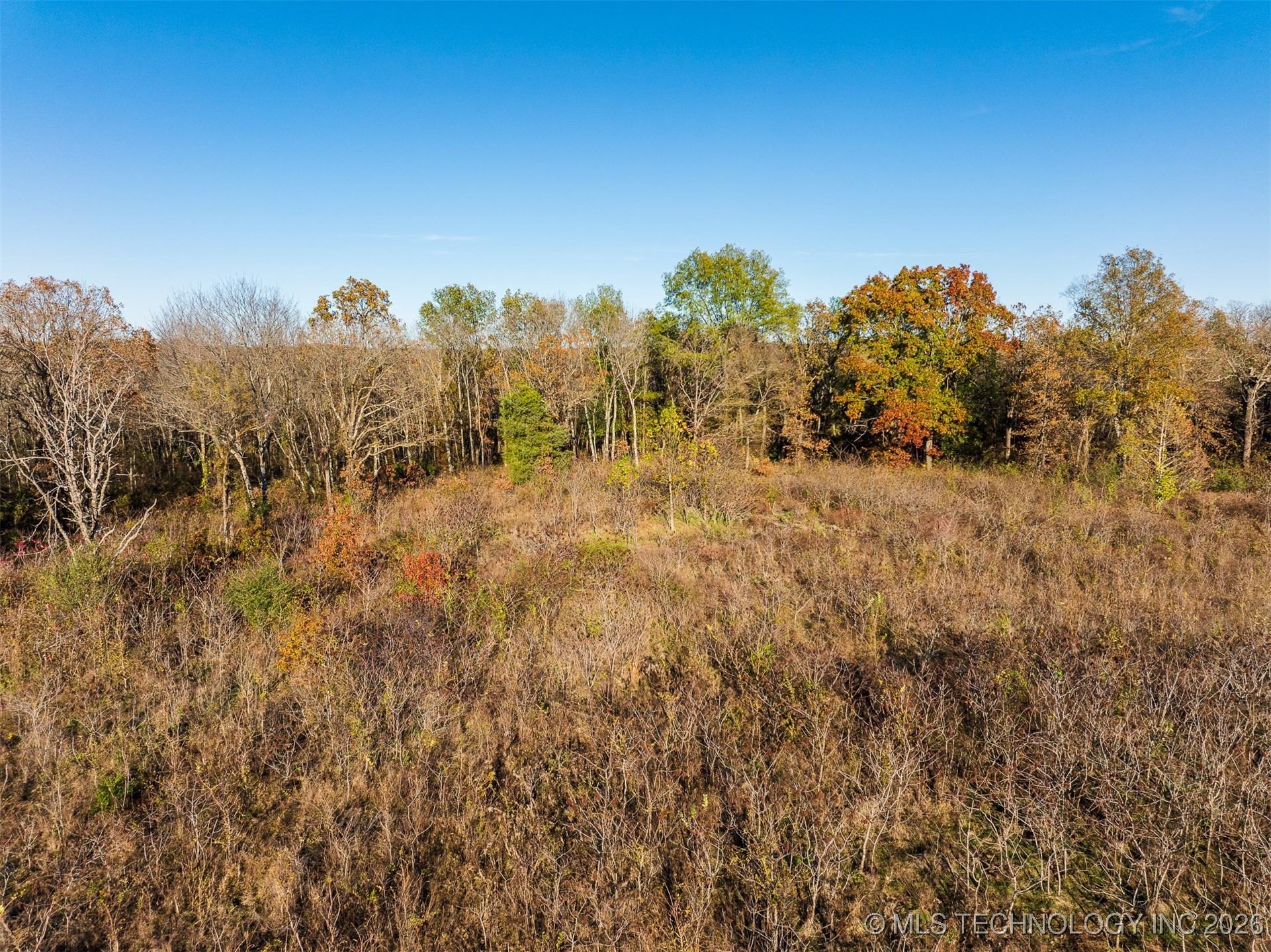 1 E 1020 Road Property Photo 17