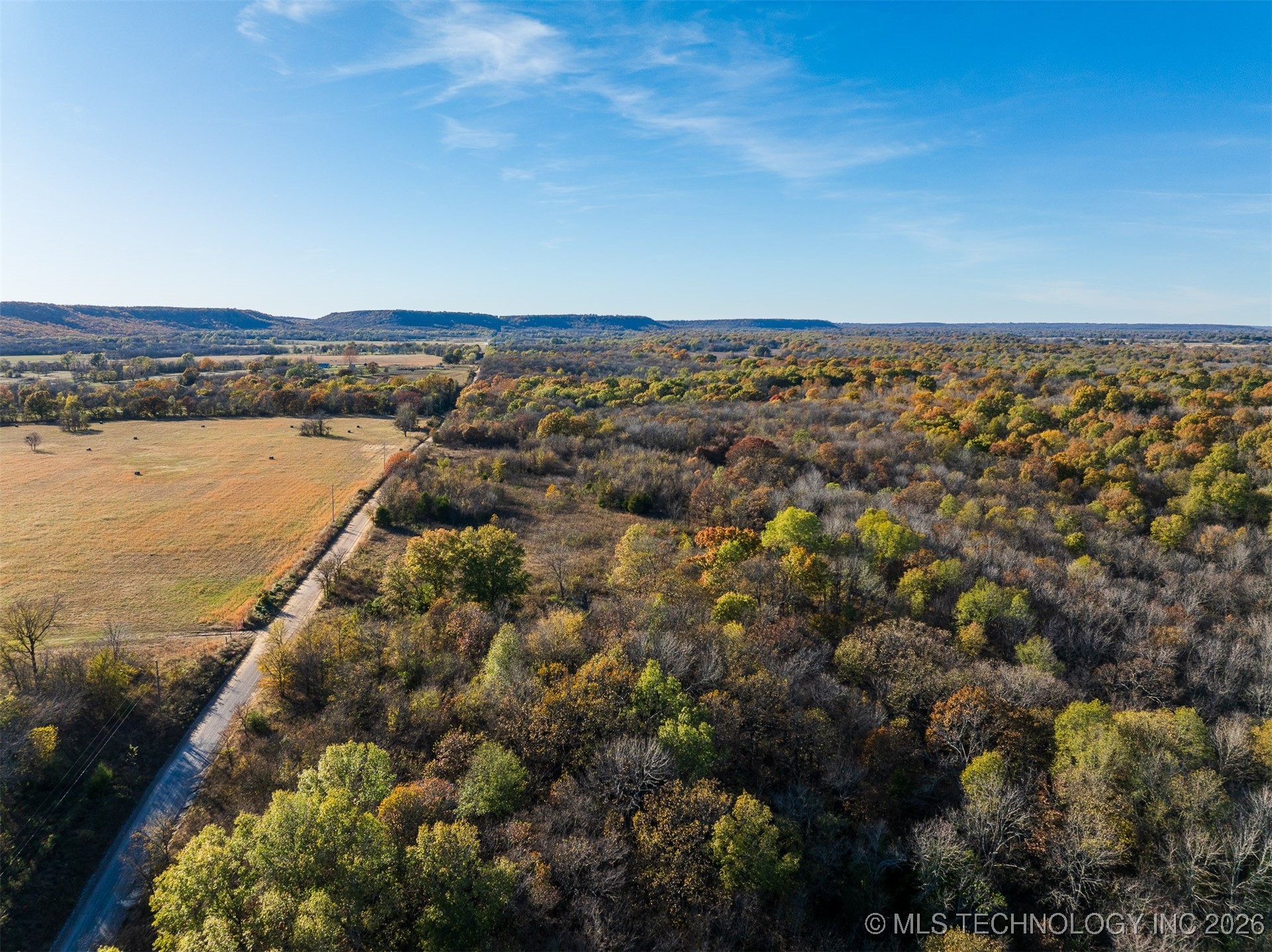 1 E 1020 Road Property Photo 30