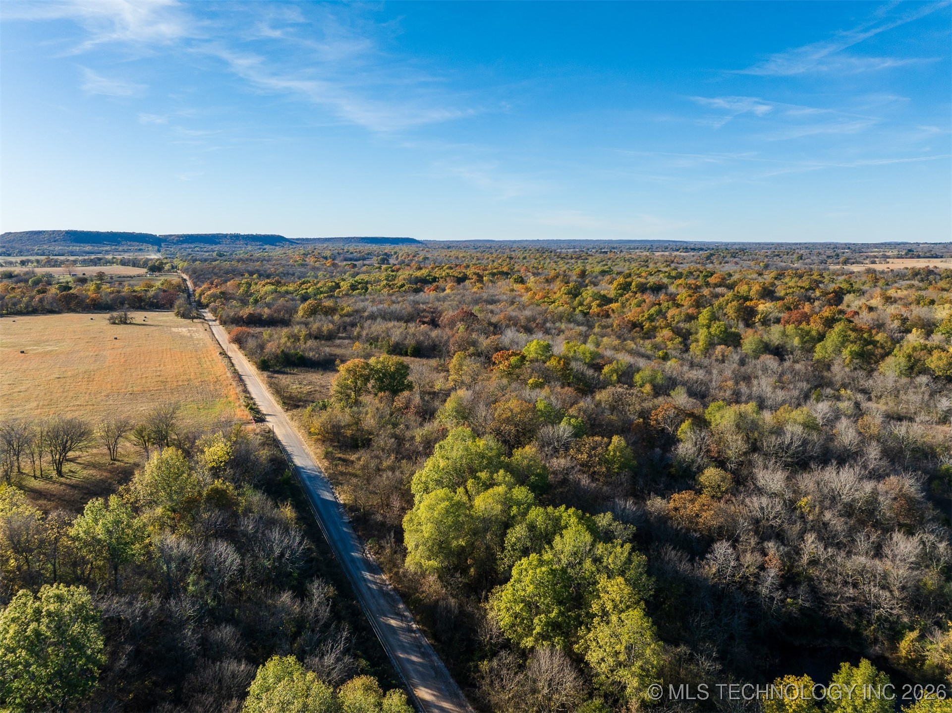 1 E 1020 Road Property Photo 31