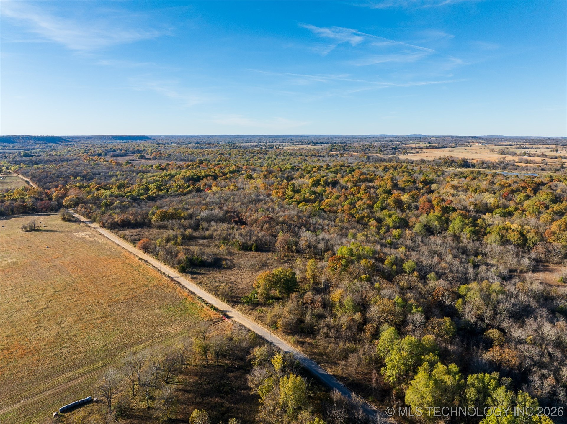 1 E 1020 Road Property Photo 40