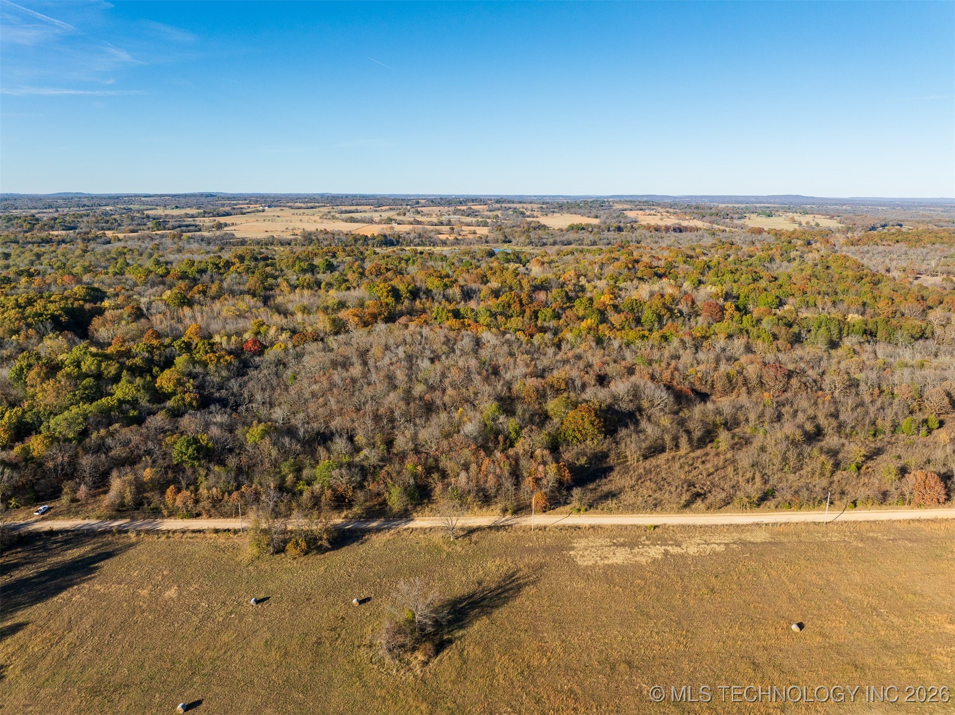 1 E 1020 Road Property Photo 43