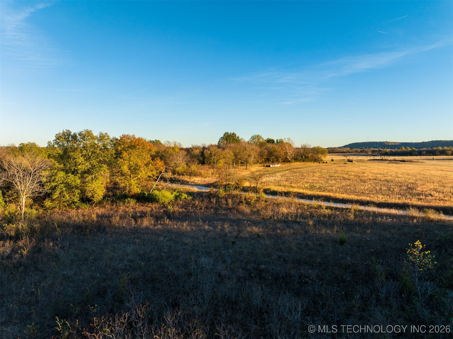 1 E 1020 Road Property Photo 51