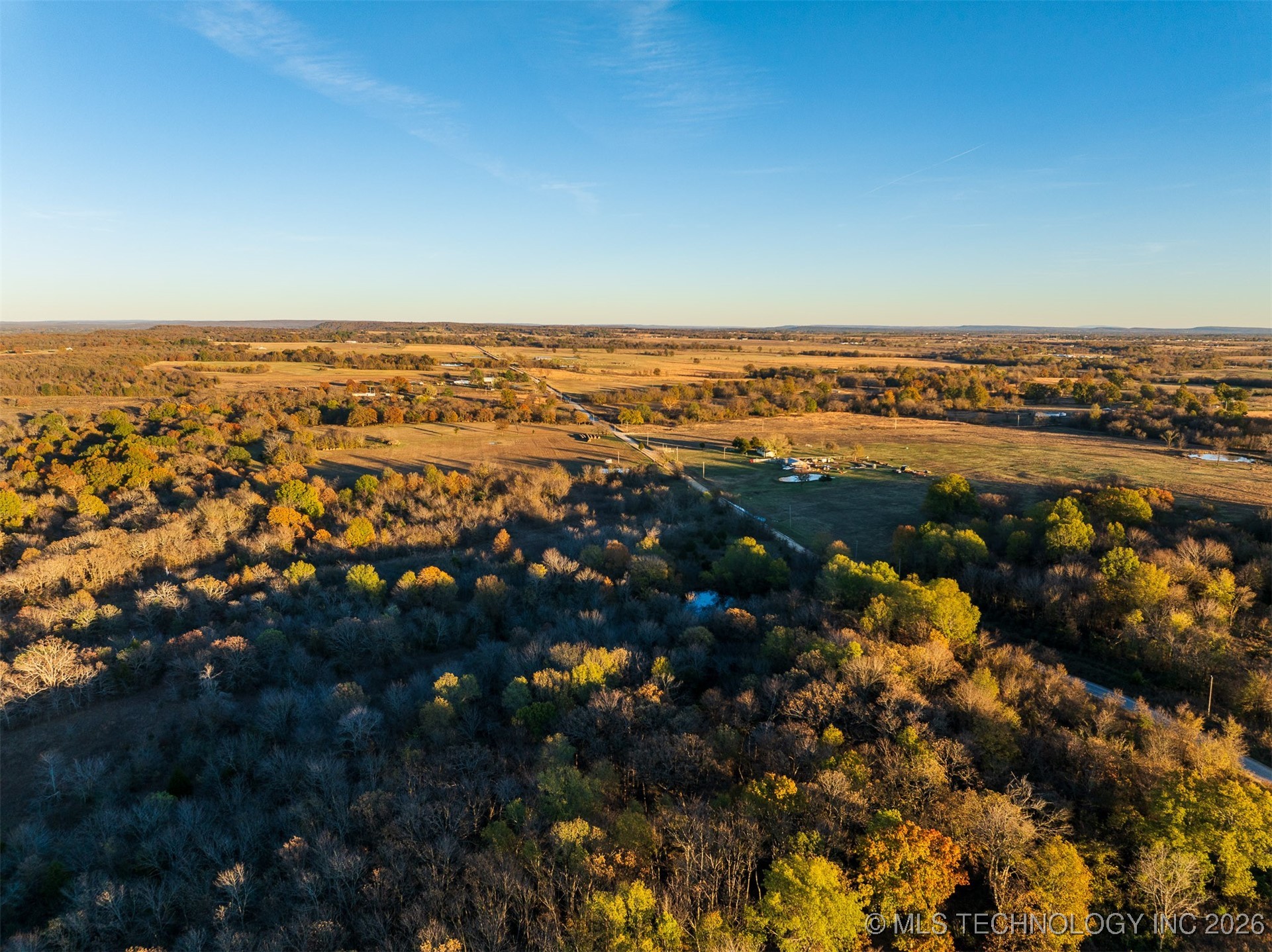 1 E 1020 Road Property Photo 52