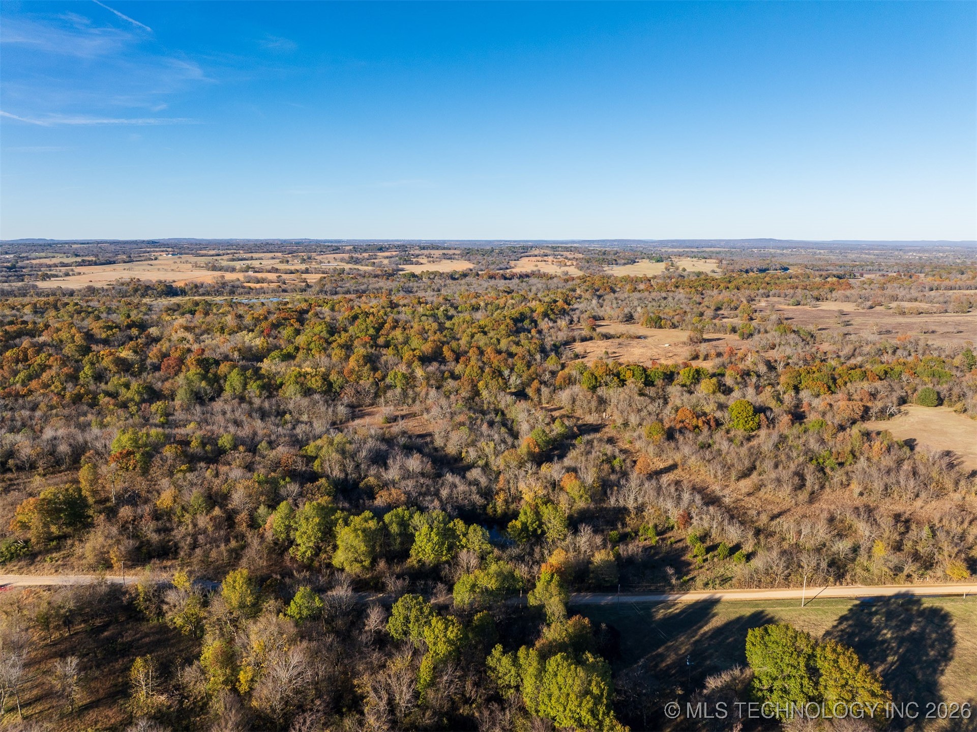 1 E 1020 Road Property Photo 63